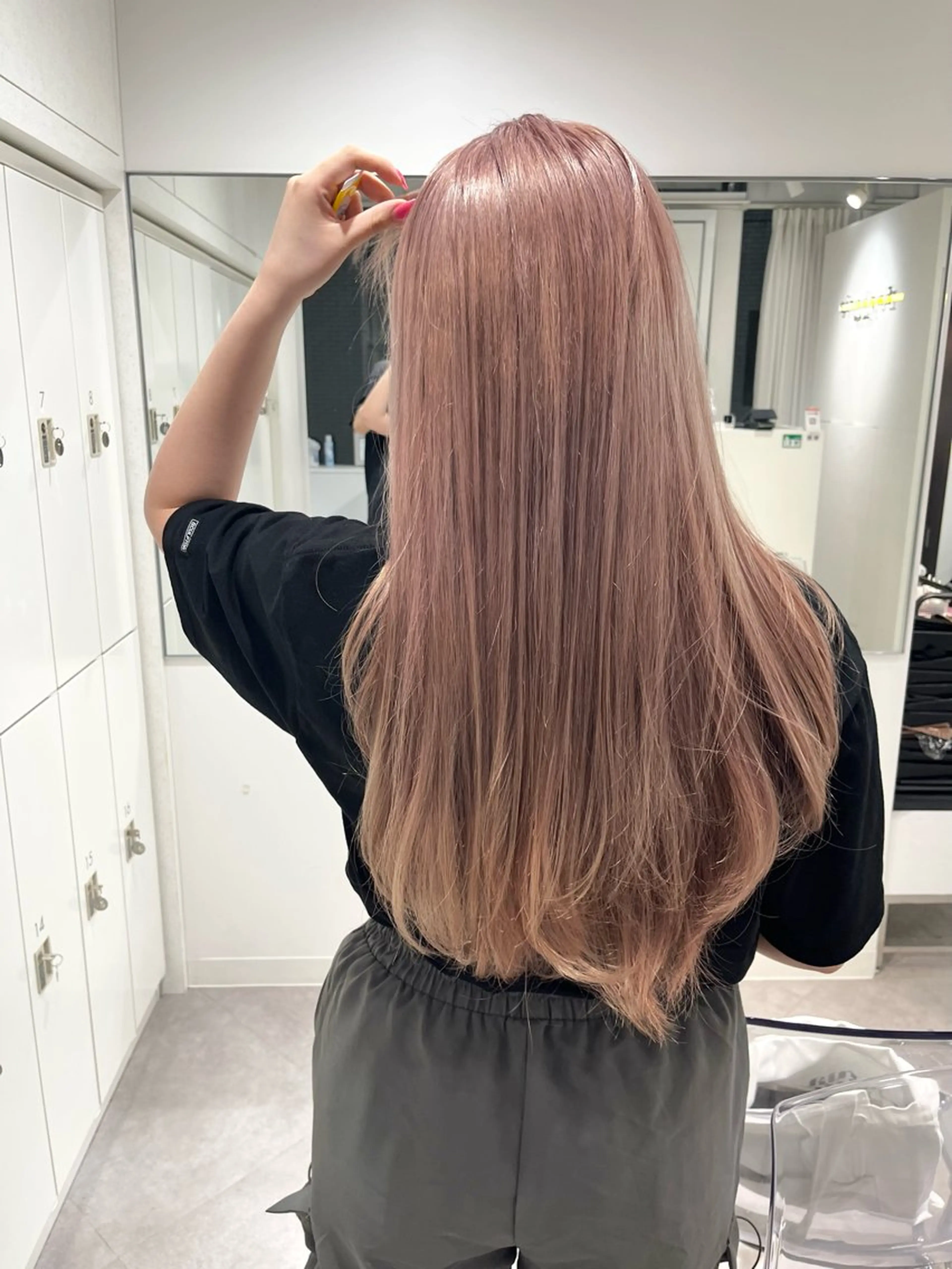 ロング カラー キッズ カット ヘアカラー トリートメント 韓国ハッシュカット/ 新宿/髪質改善/岡崎のヘアスタイル