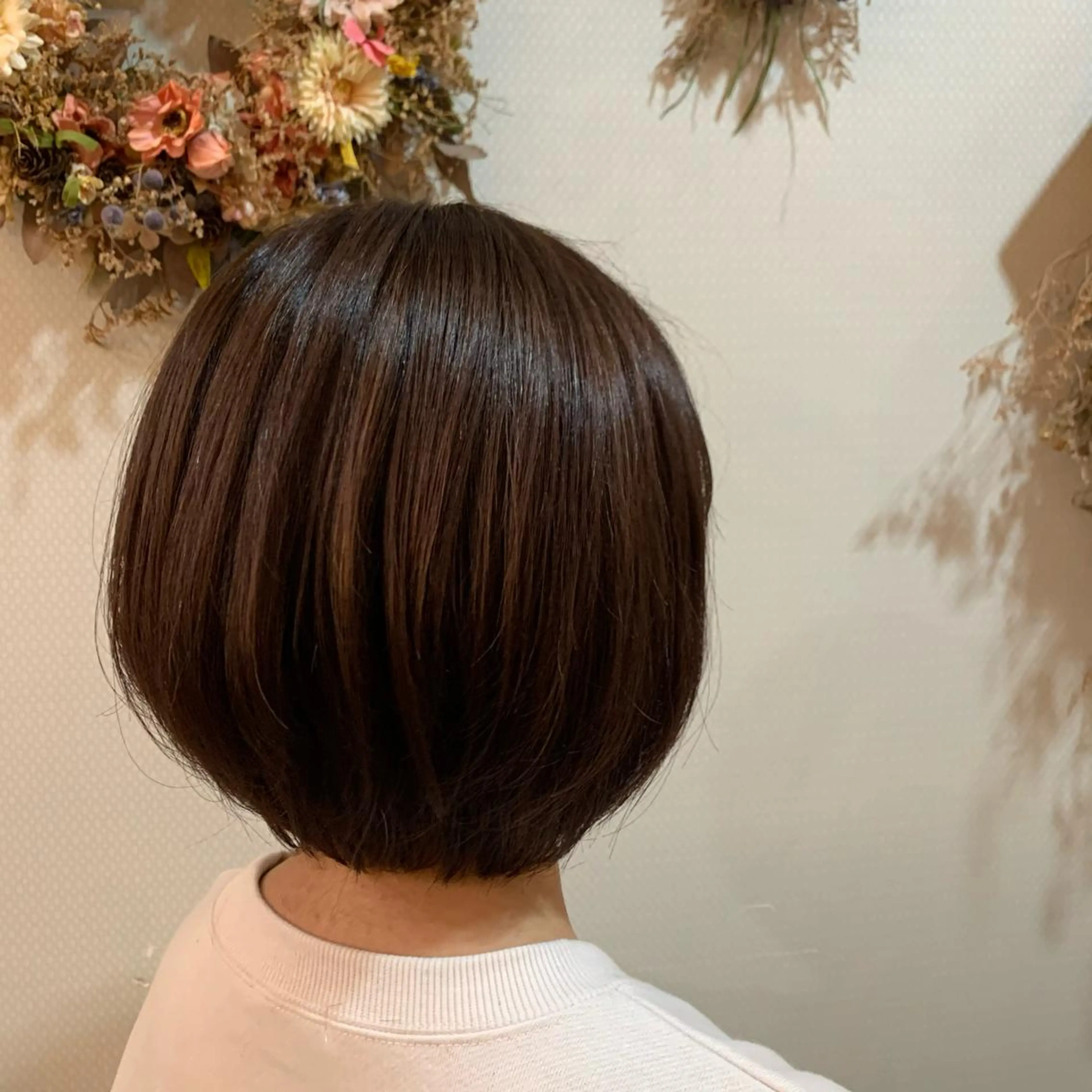ショート 石田 佳恋のヘアスタイル