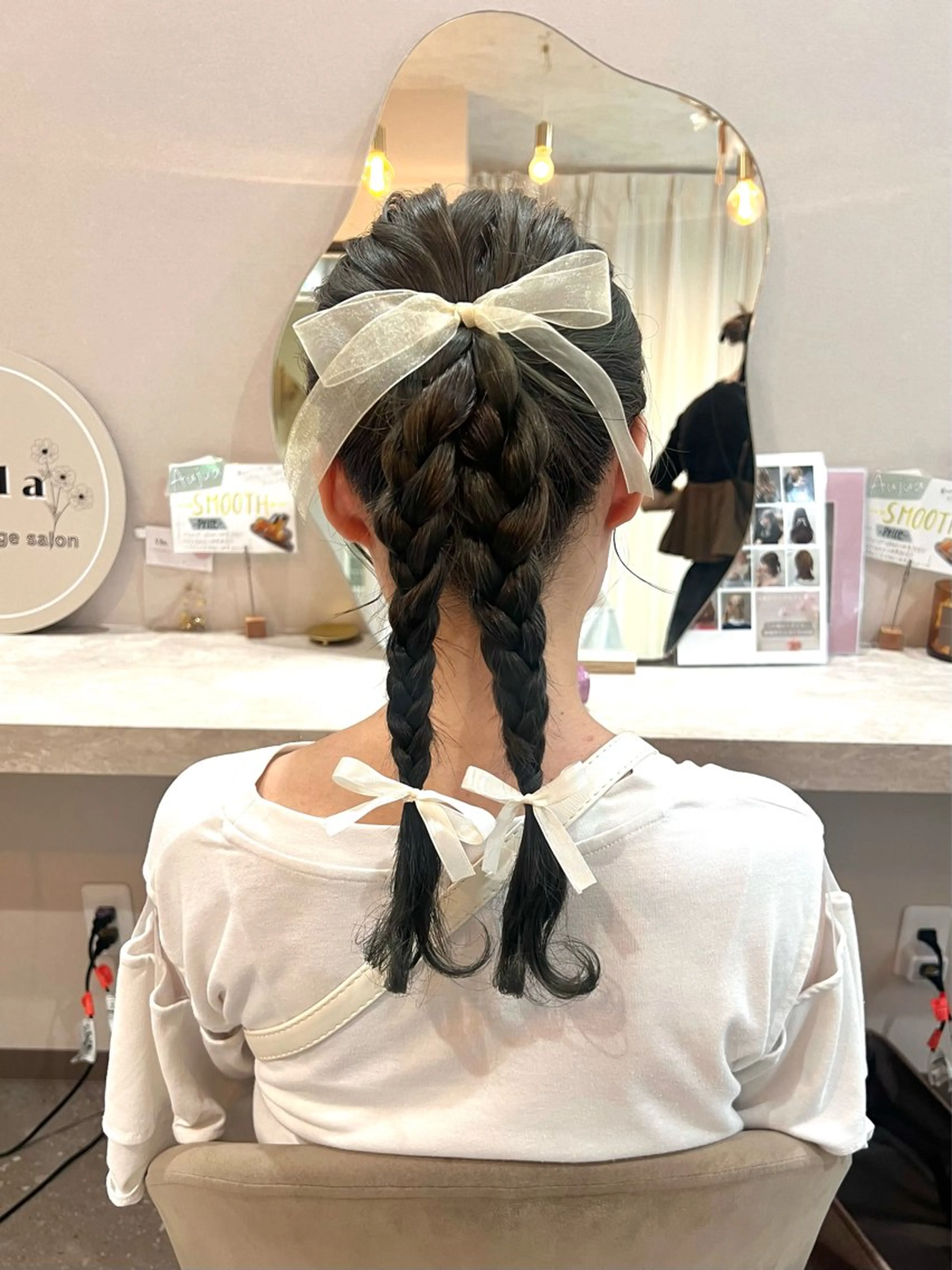 セミロング Mila misakiのヘアスタイル