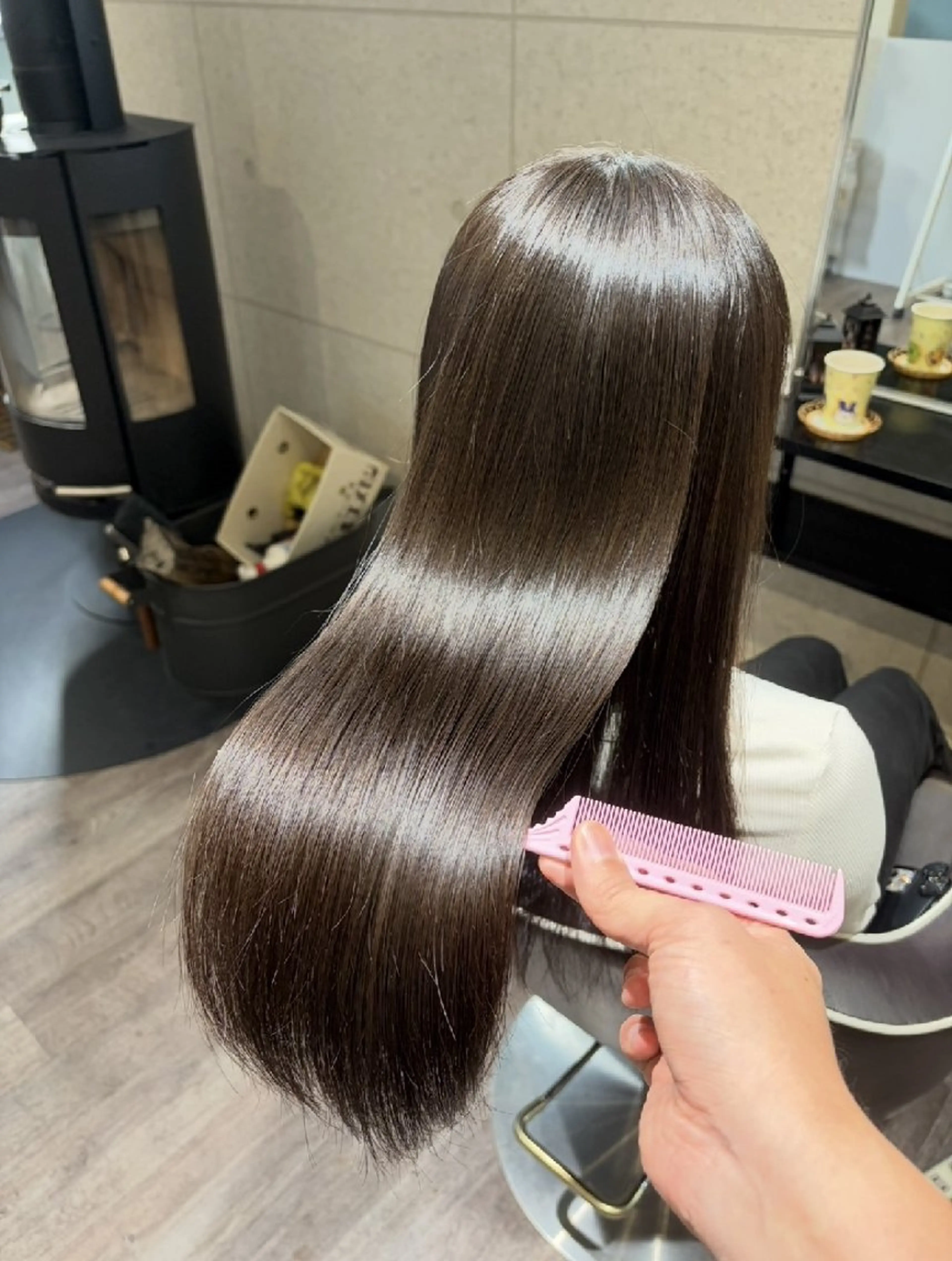 ロング 縮毛矯正 ...a所属・...a ゆかりのヘアスタイル