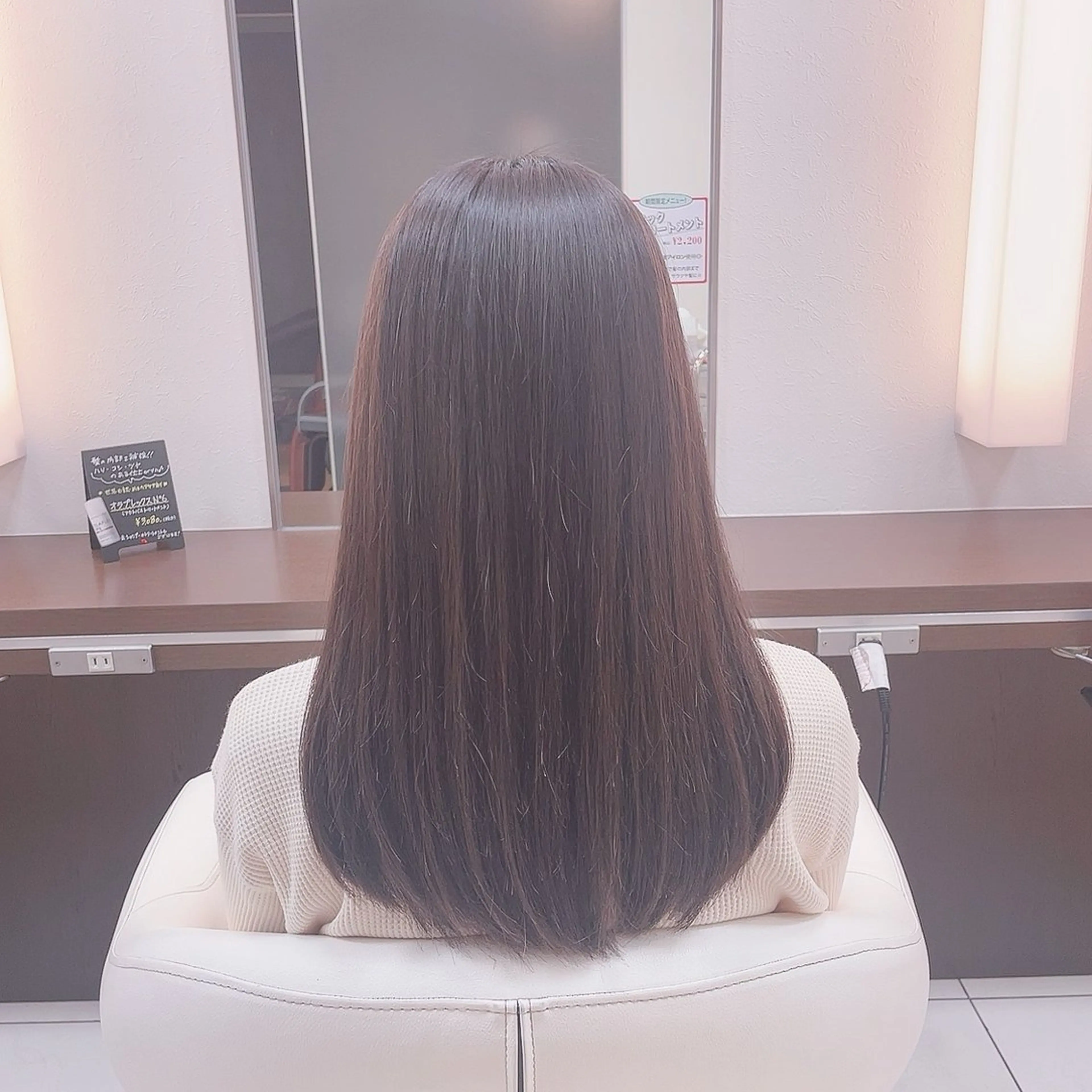ロング アベ ミオのヘアスタイル