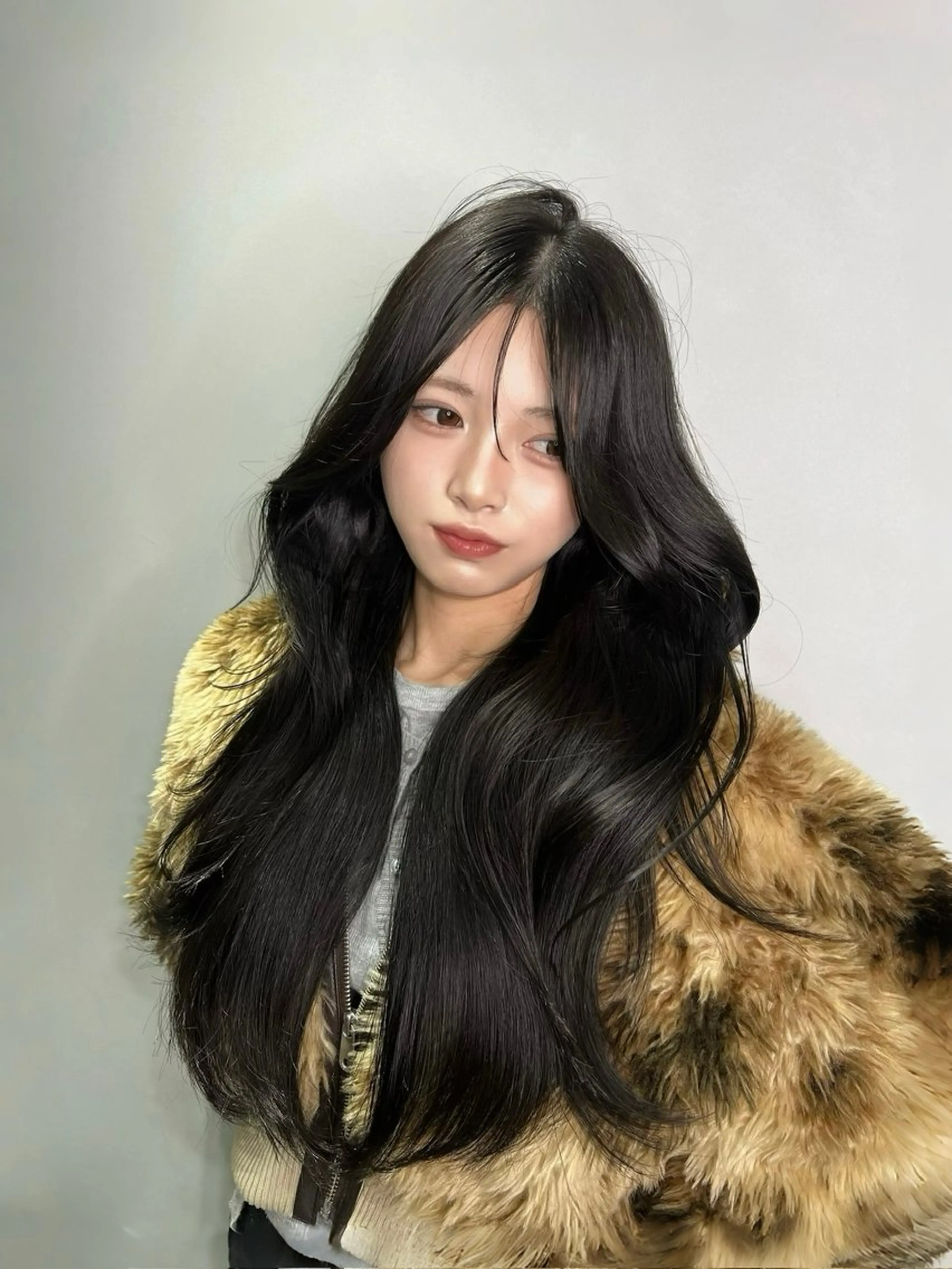 ロング カラー カット ヘアカラー トリートメント ワンホン×韓国/ 髪質改善/itaruのヘアスタイル