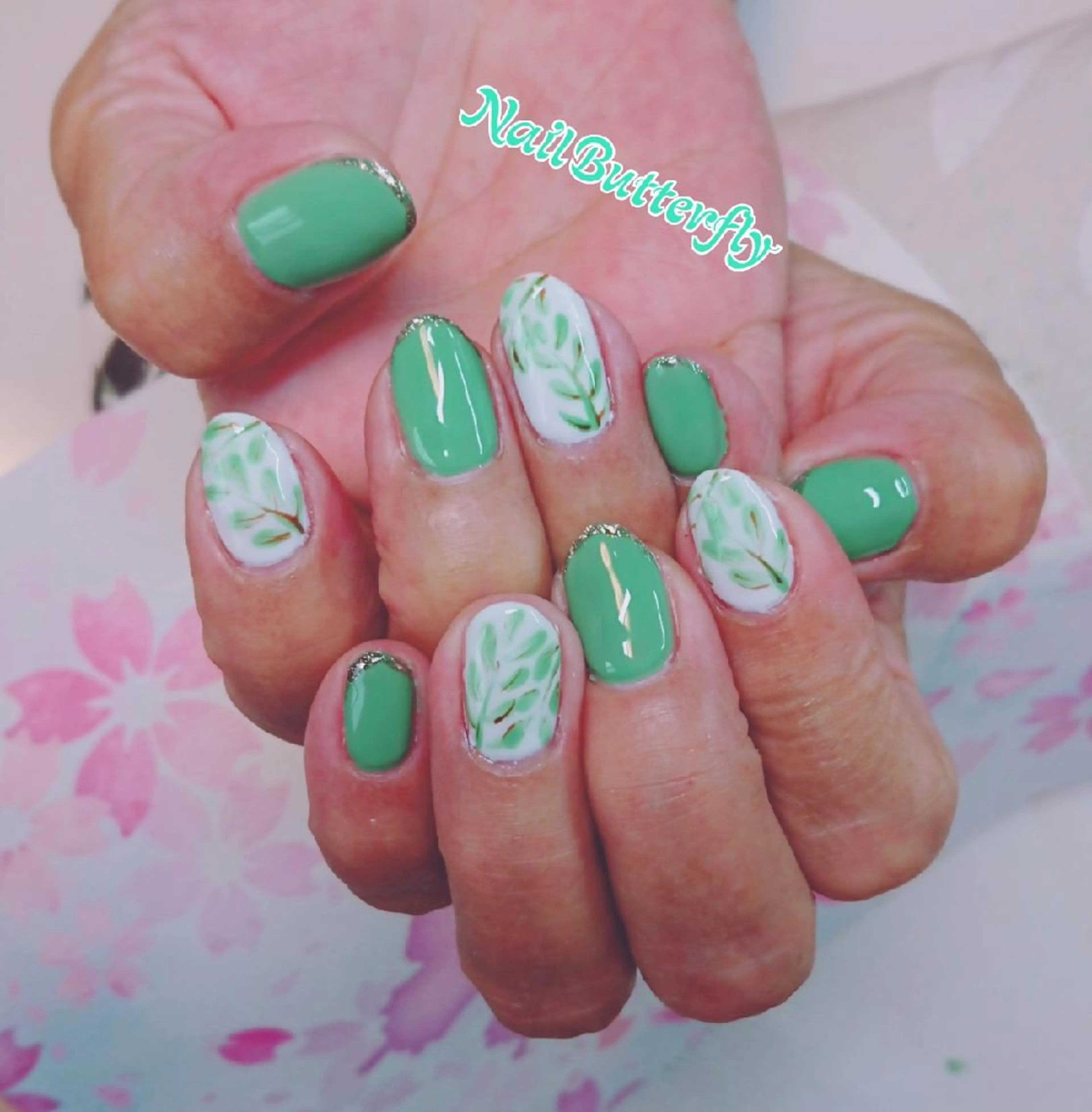 ネイル とねがわ かよこのネイルデザイン