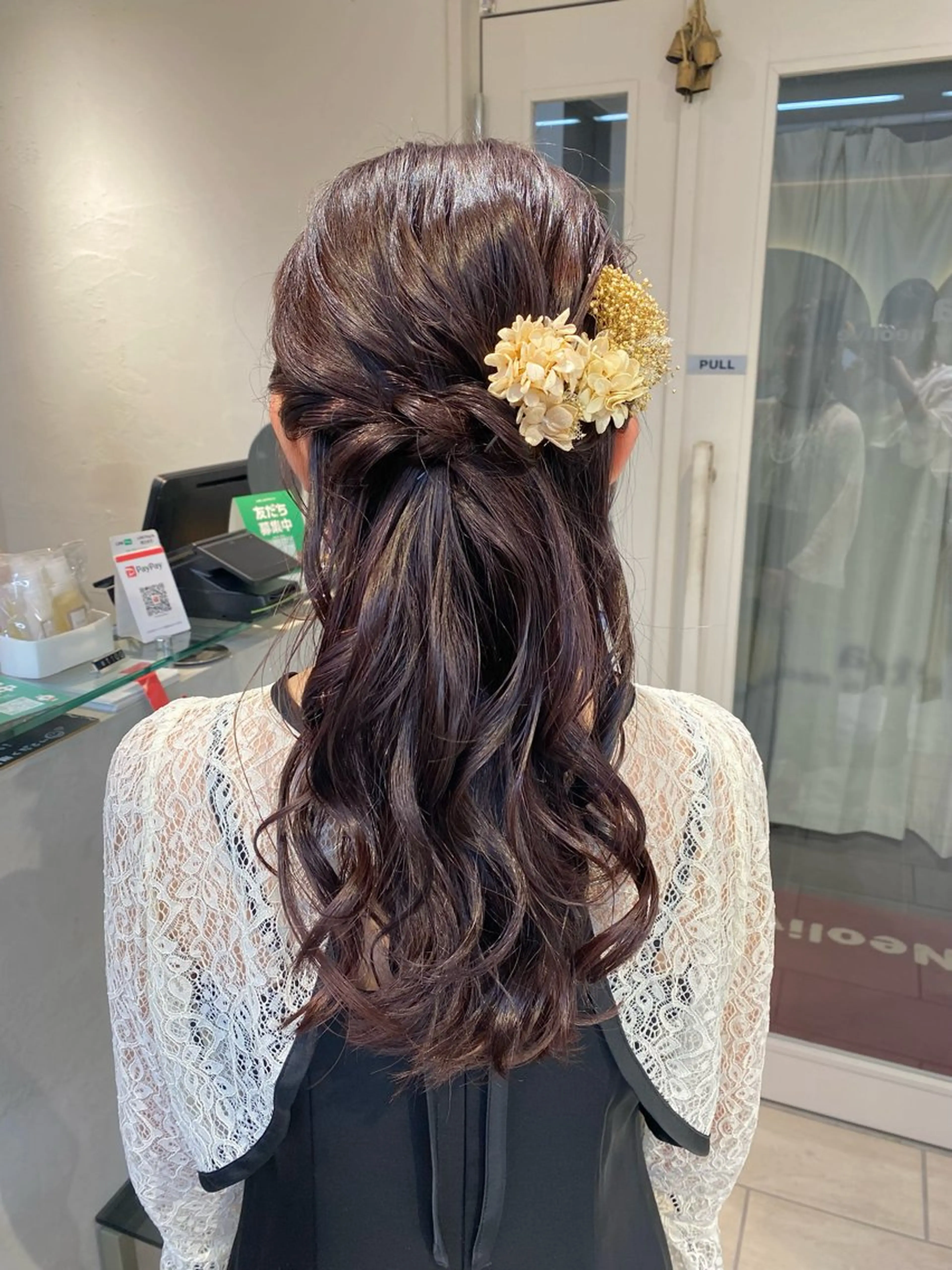 ロング ヘアアレンジ ハーフアップ 結婚式・ブライダル Aya　ブリーチなし 🌱　ダブルカラーのヘアスタイル