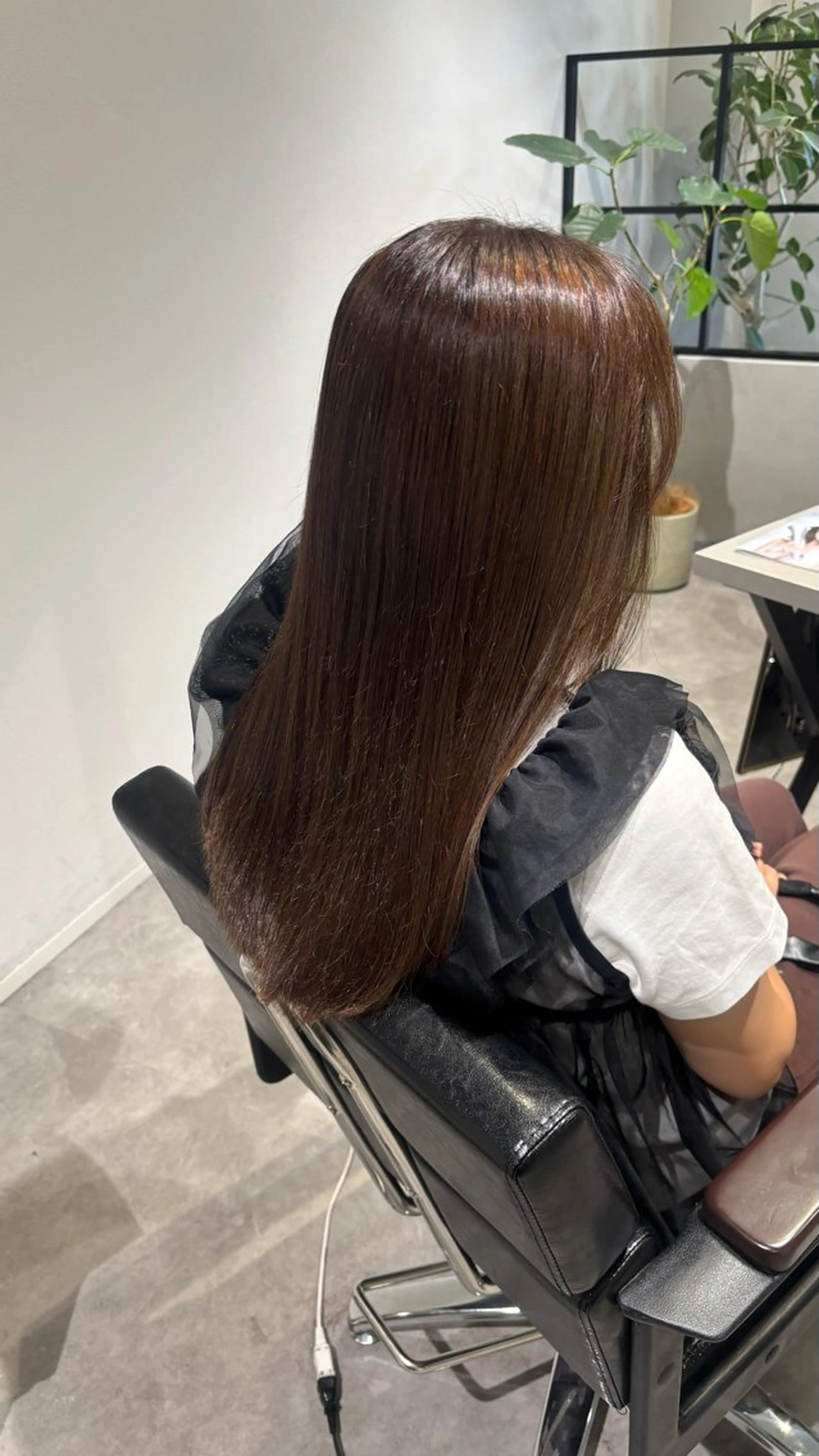 ロング カット ヘアカラー トリートメント YURINO /ボブ ベージュ/ハイトーンのヘアスタイル