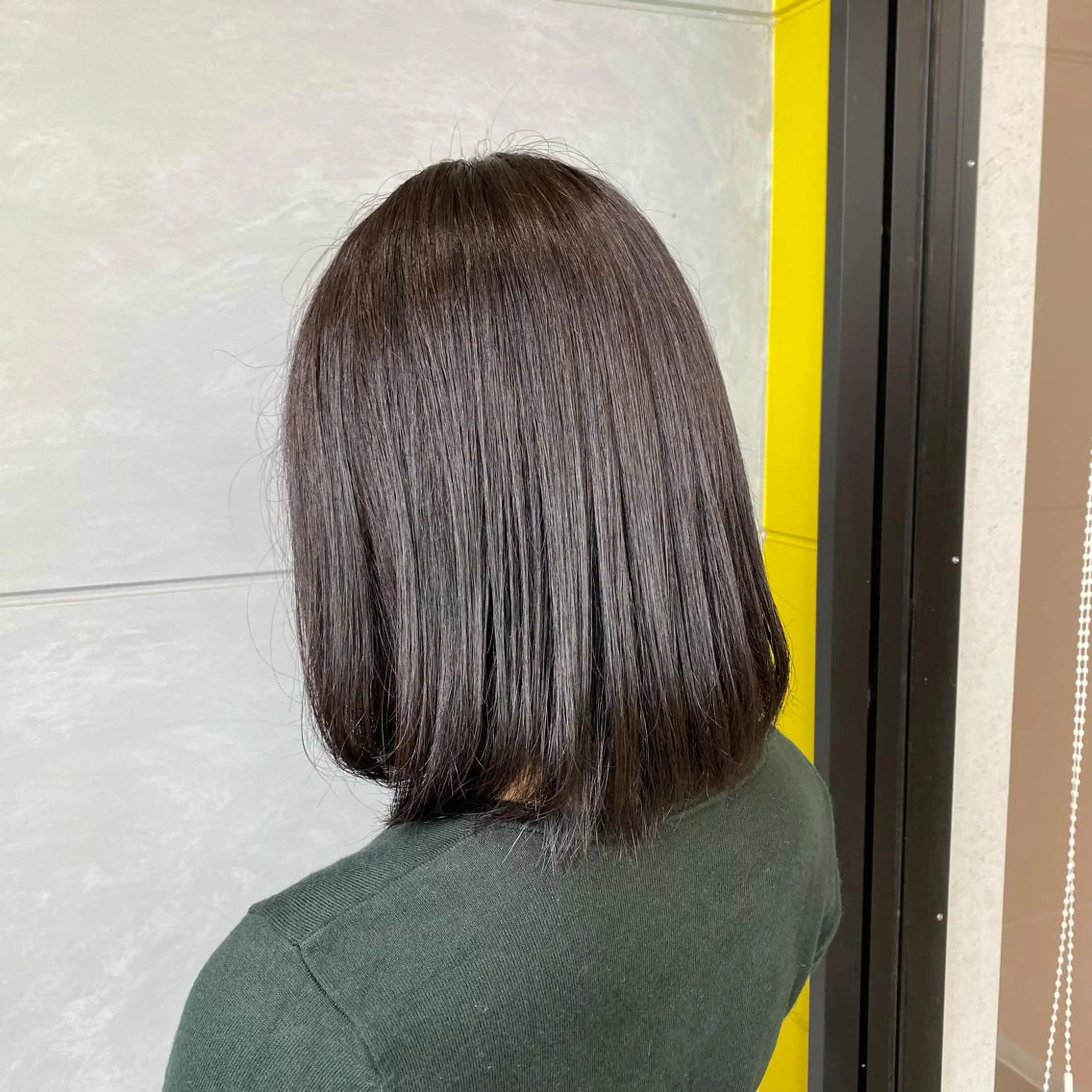 ショート カラー ヘアカラー 天池 結衣のヘアスタイル