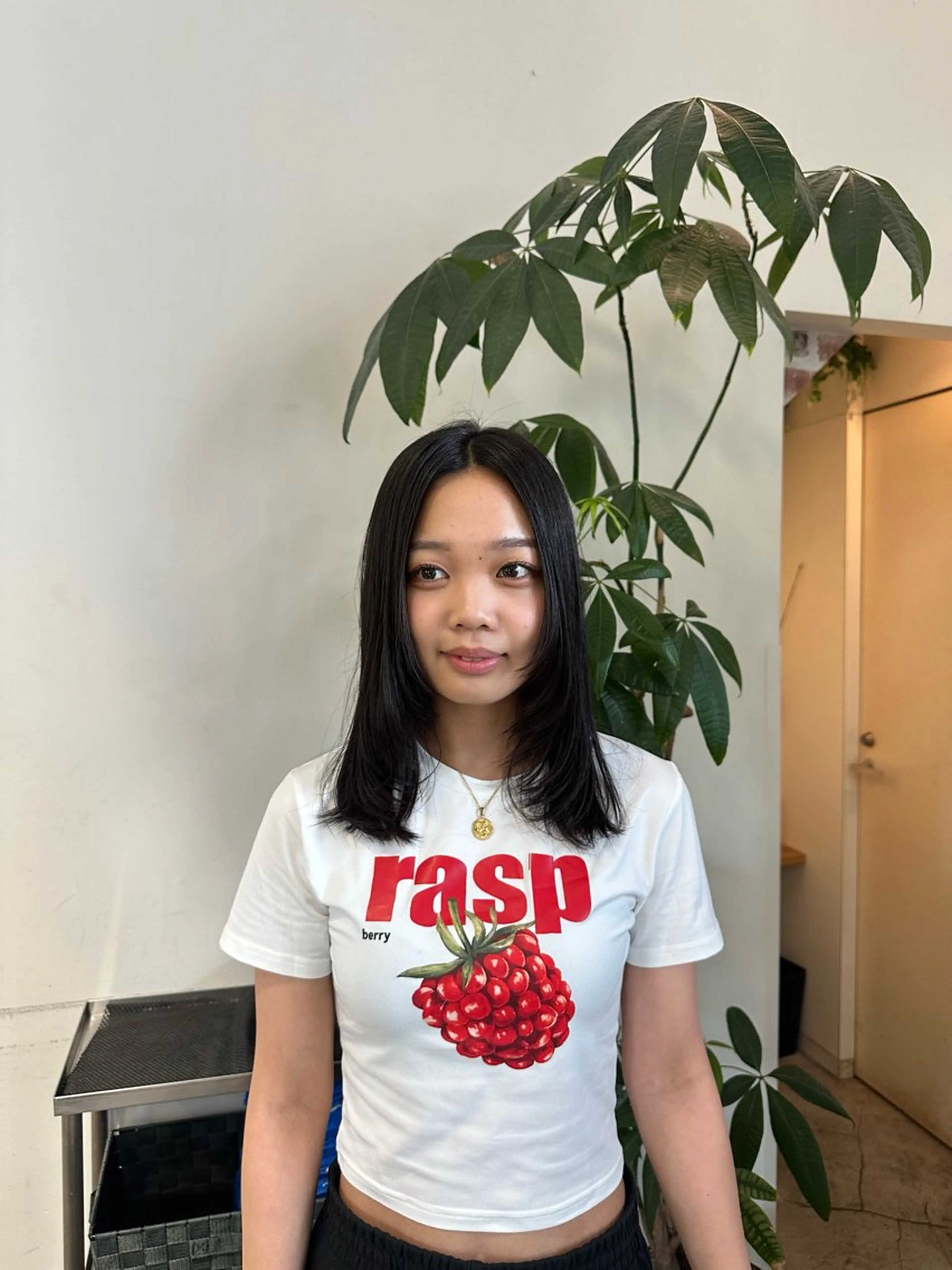 ミディアム 松井 雅のヘアスタイル