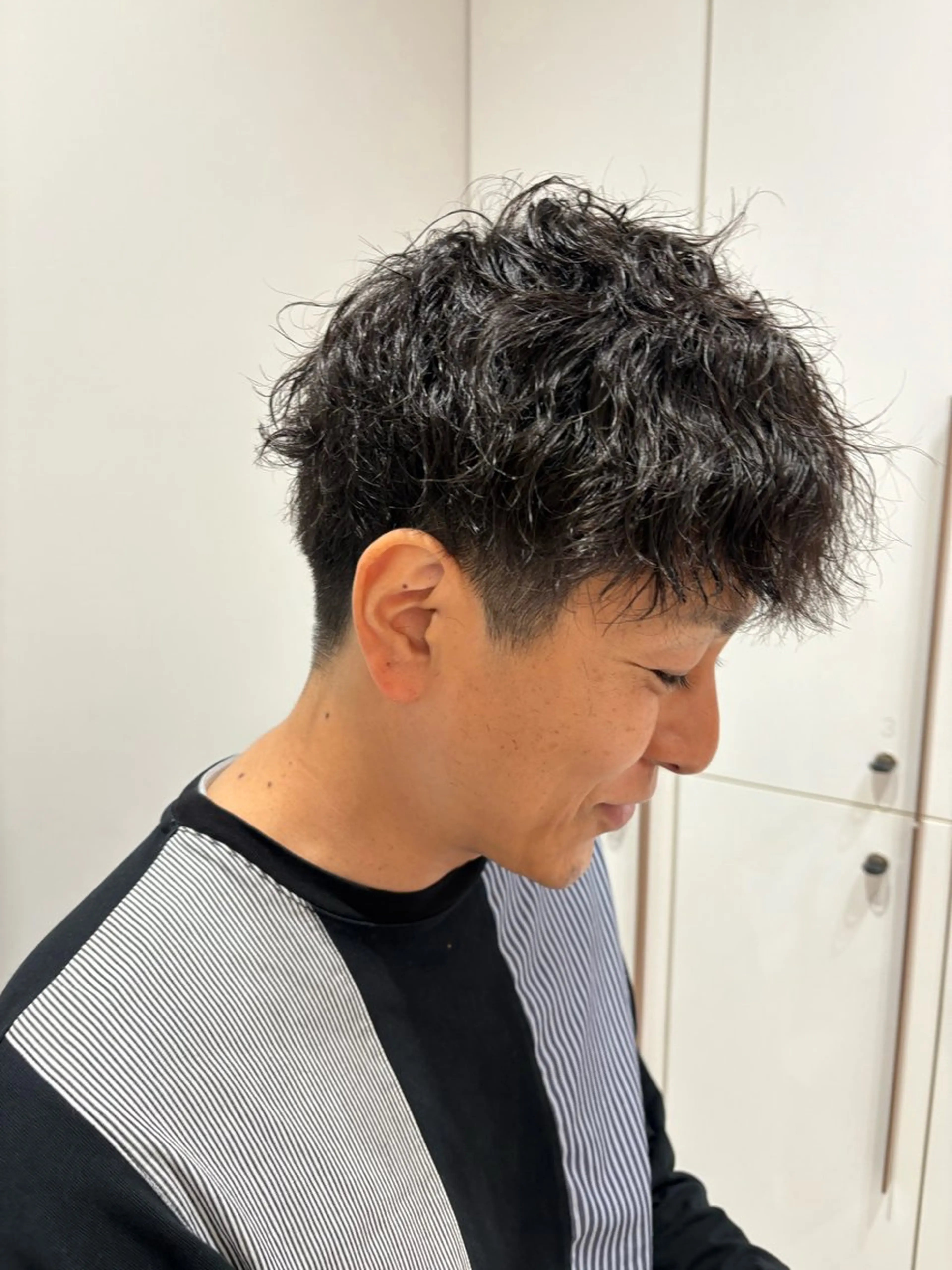 パーマ メンズ マッシュ メンズパーマ 岩岸 すずのヘアスタイル