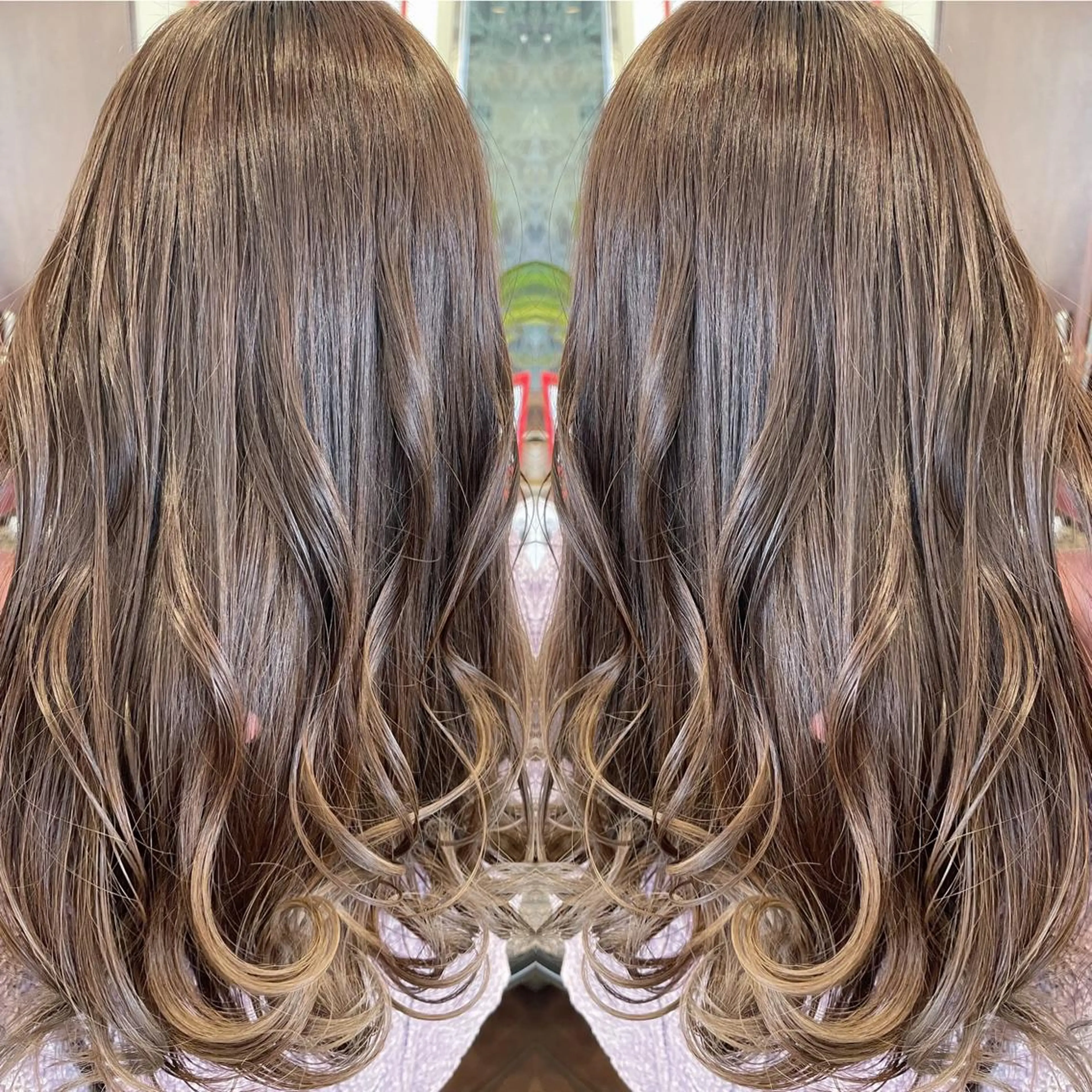 ロング カラー 堀江/レイヤーカット 𝒀𝑼𝑻𝑶のヘアスタイル