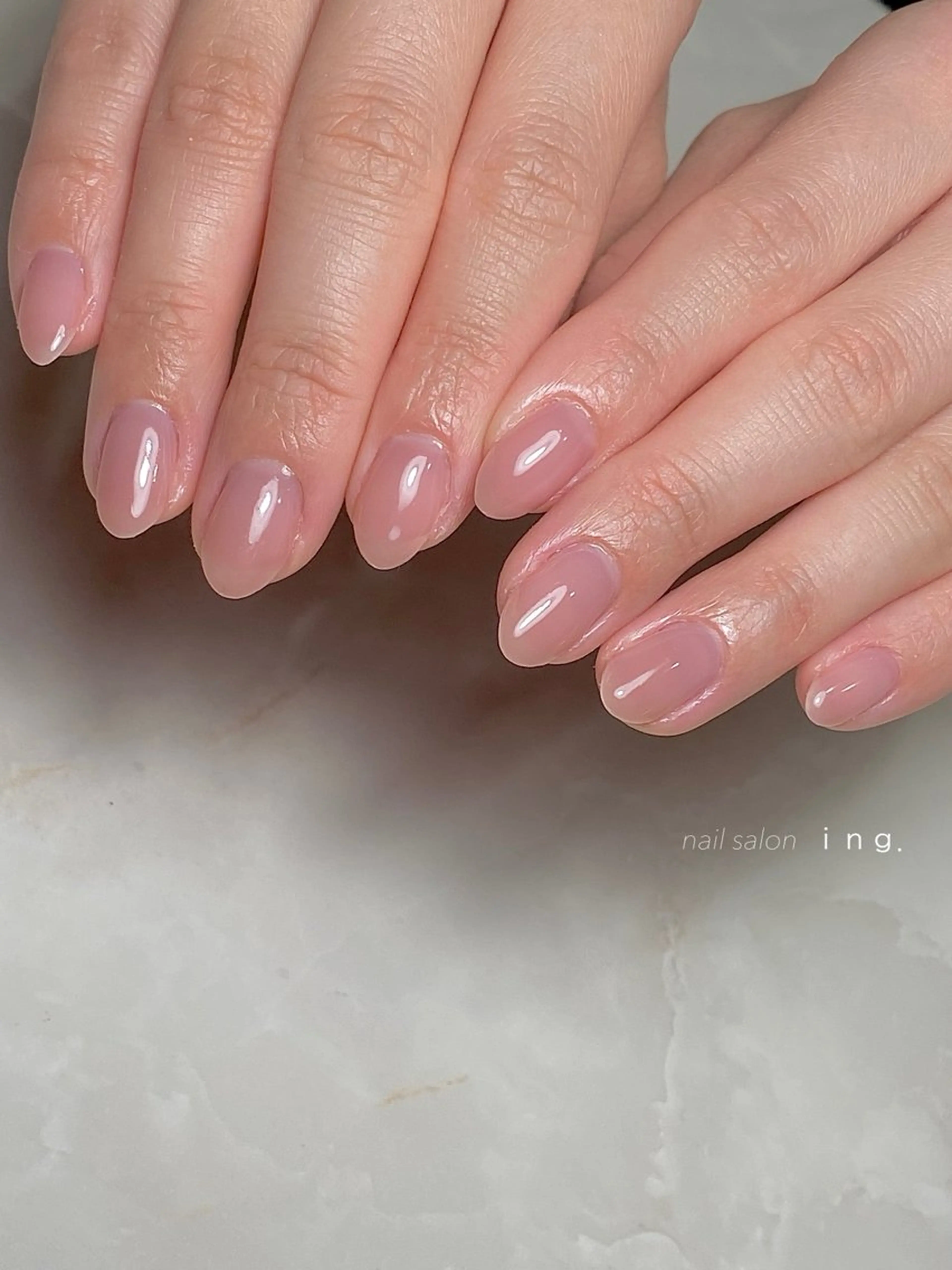 ネイル ワンカラーネイル ｉｎｇ .のネイルデザイン