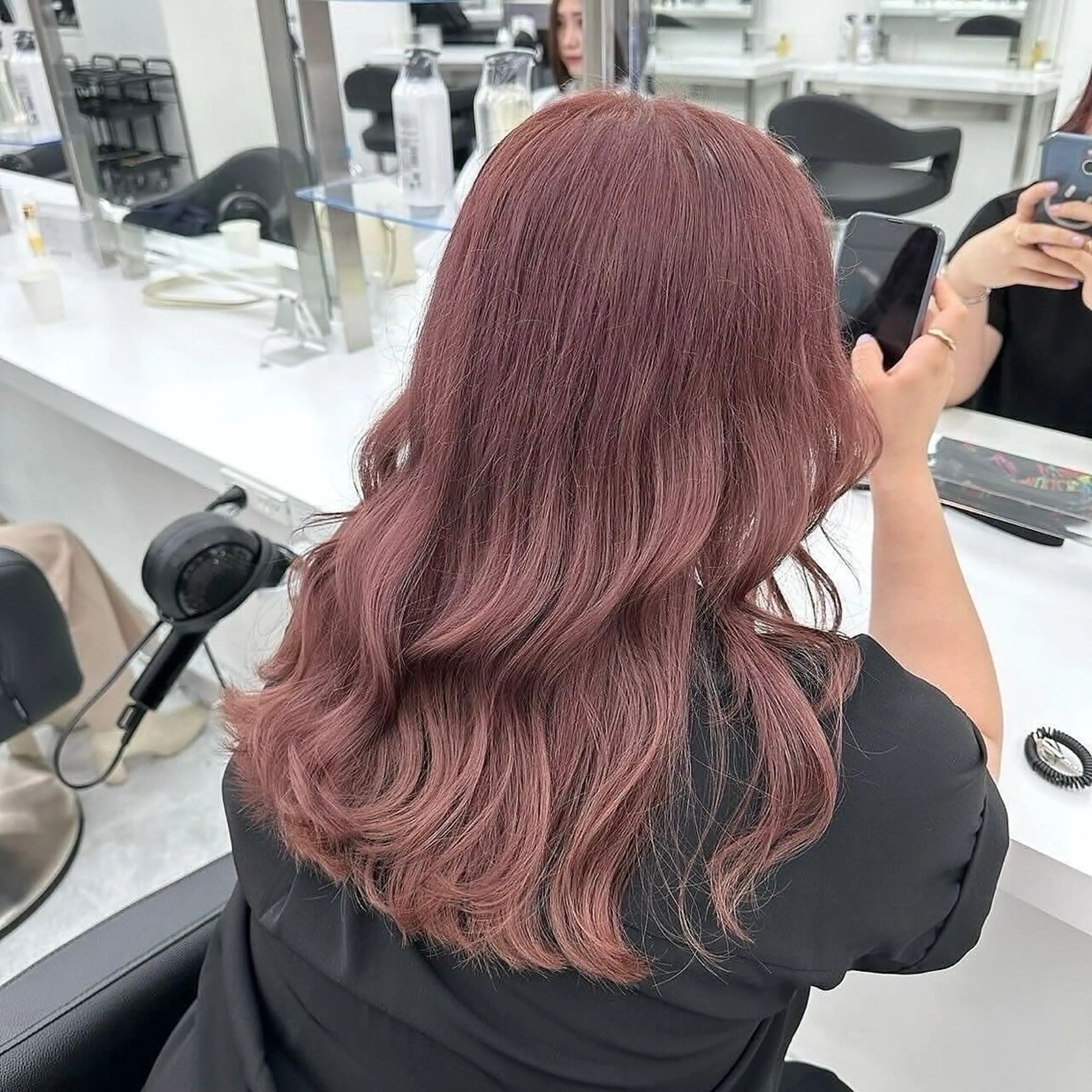 ロング カラー みう/仙台/暖色/ 艶髪/顔周りカット/のヘアスタイル