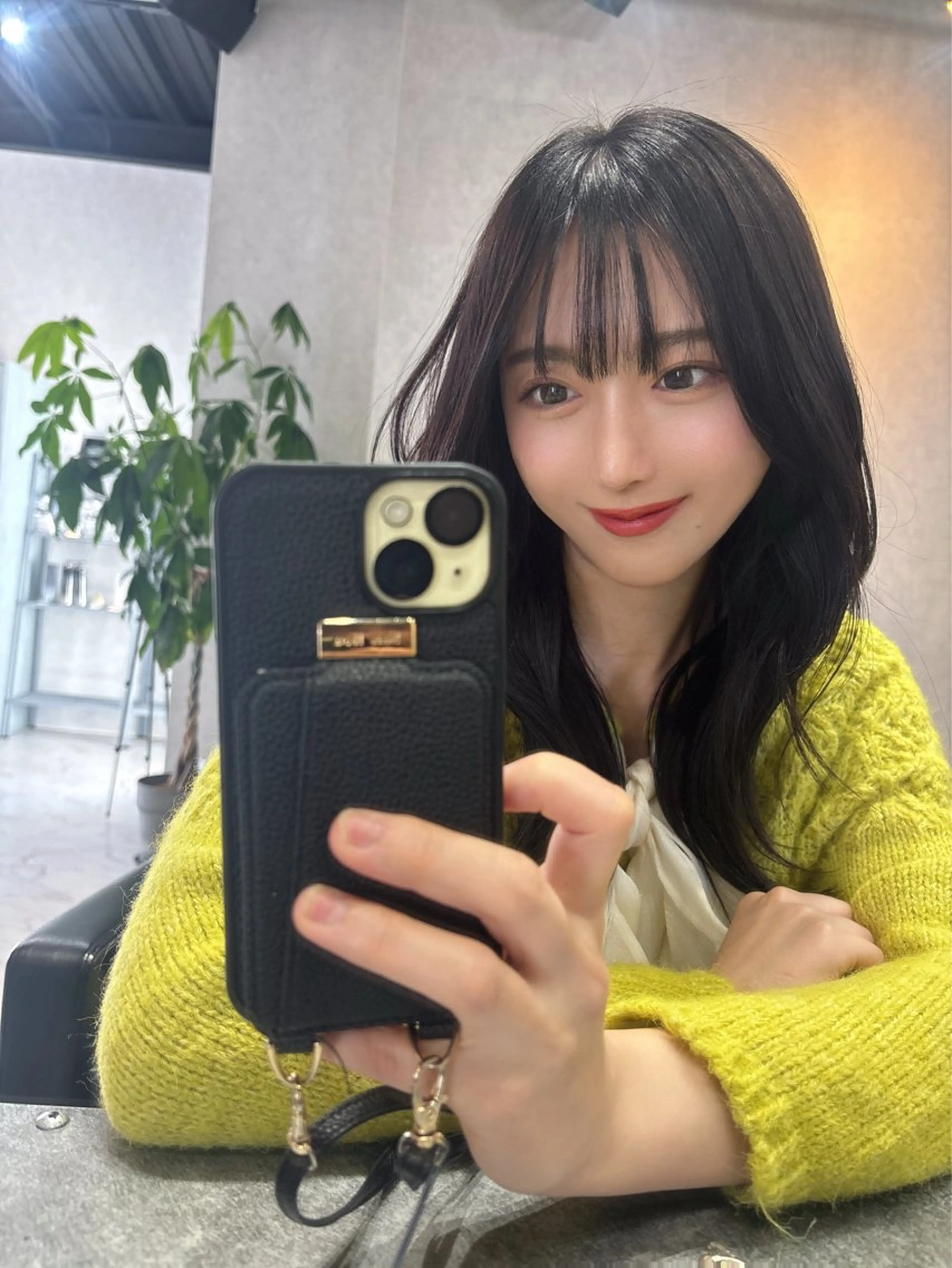 セミロング カラー ヘアアレンジ 韓国風ヘア レイヤーカット トリートメント ワンホンヘア カット ヘアカラー トリートメント アンドウ ユウ/ レイヤーカット/韓国のヘアスタイル