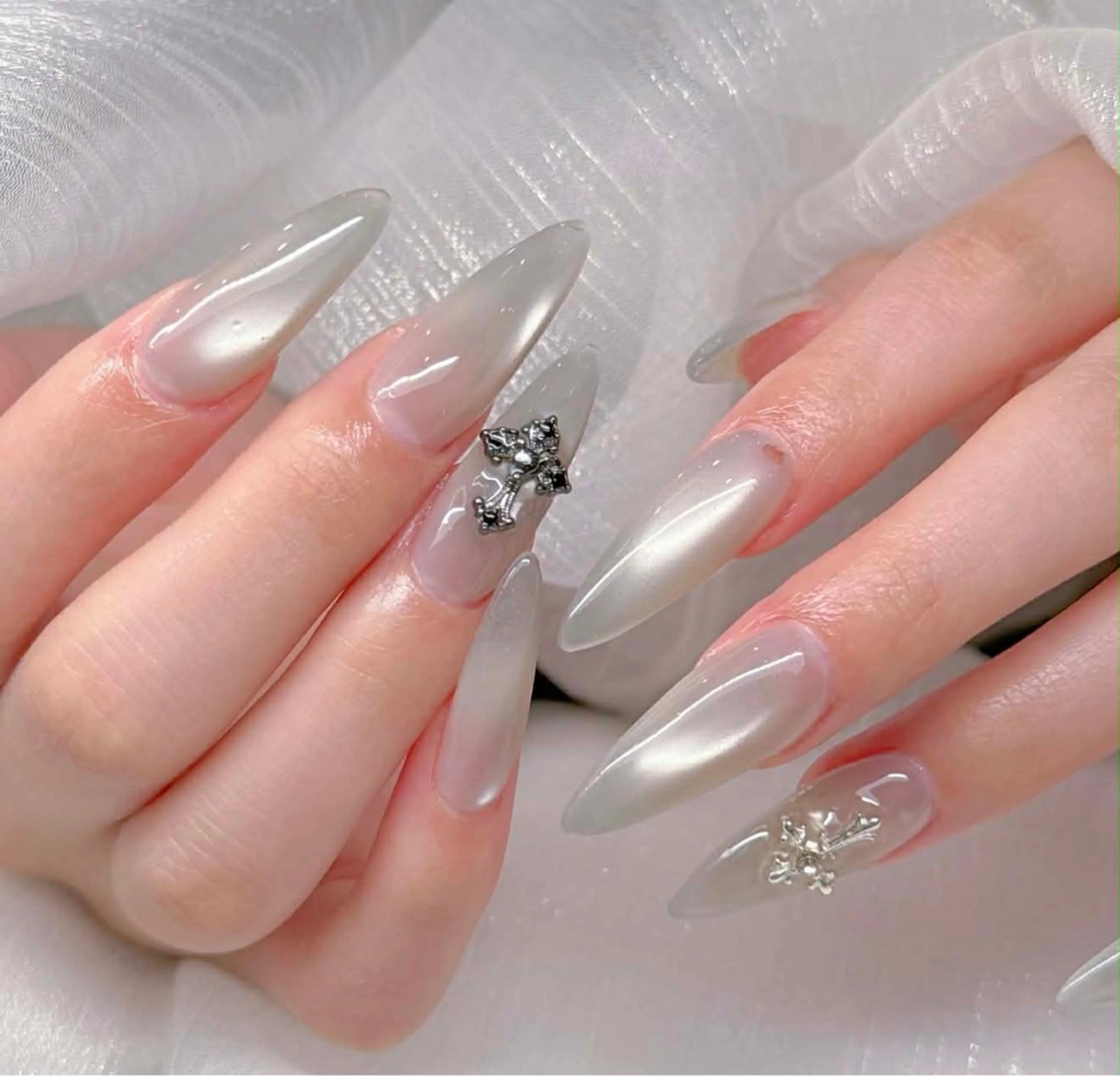 ネイル ハンドネイル JIN 168 新大久保のネイルデザイン