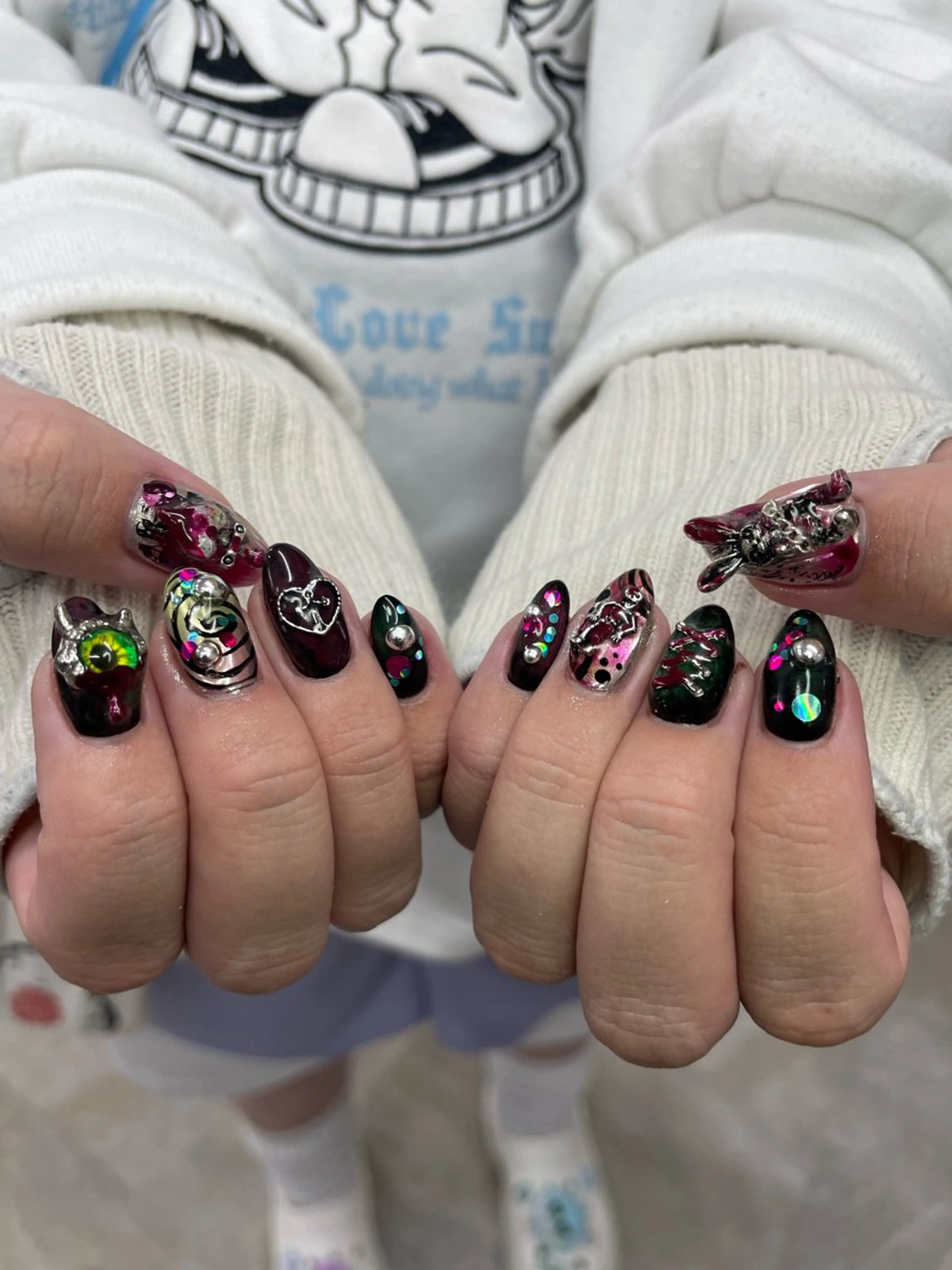 ネイル ハンドネイル ひめか🫁 推し概念・個性派のネイルデザイン