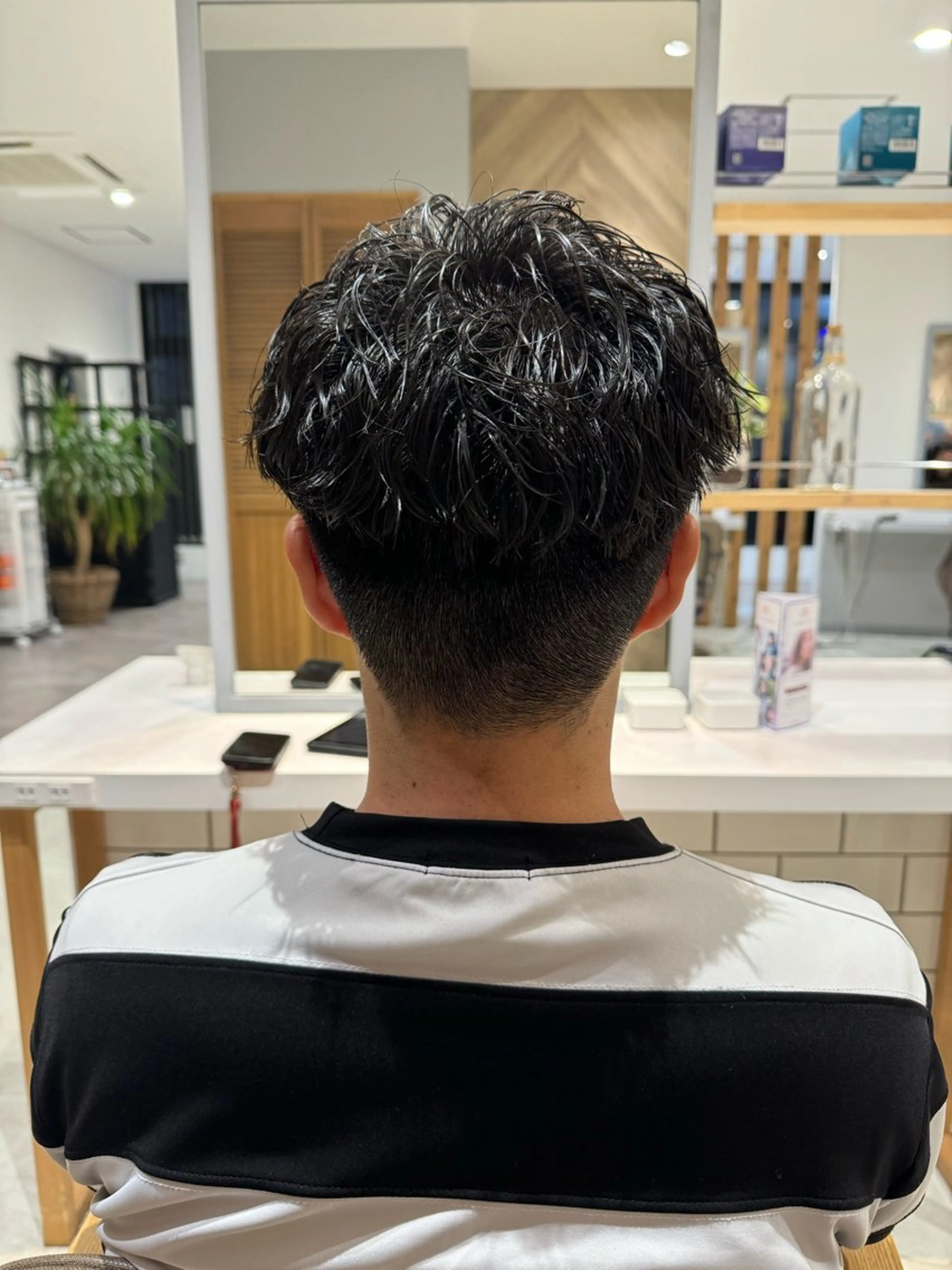 メンズ メンズパーマ 三浦 菜桜のヘアスタイル