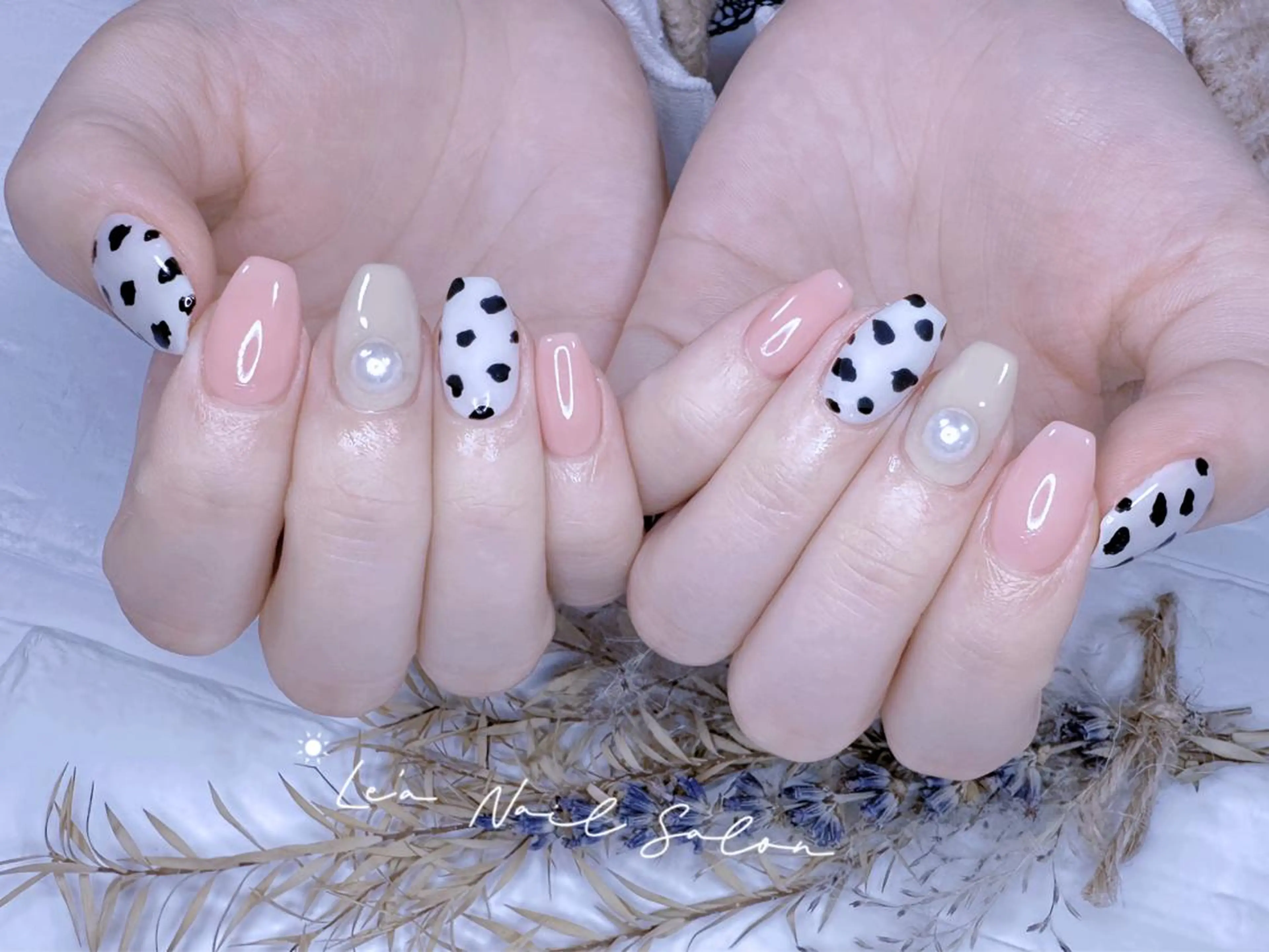 ショート カラー ネイル Le’a NailSalonのネイルデザイン