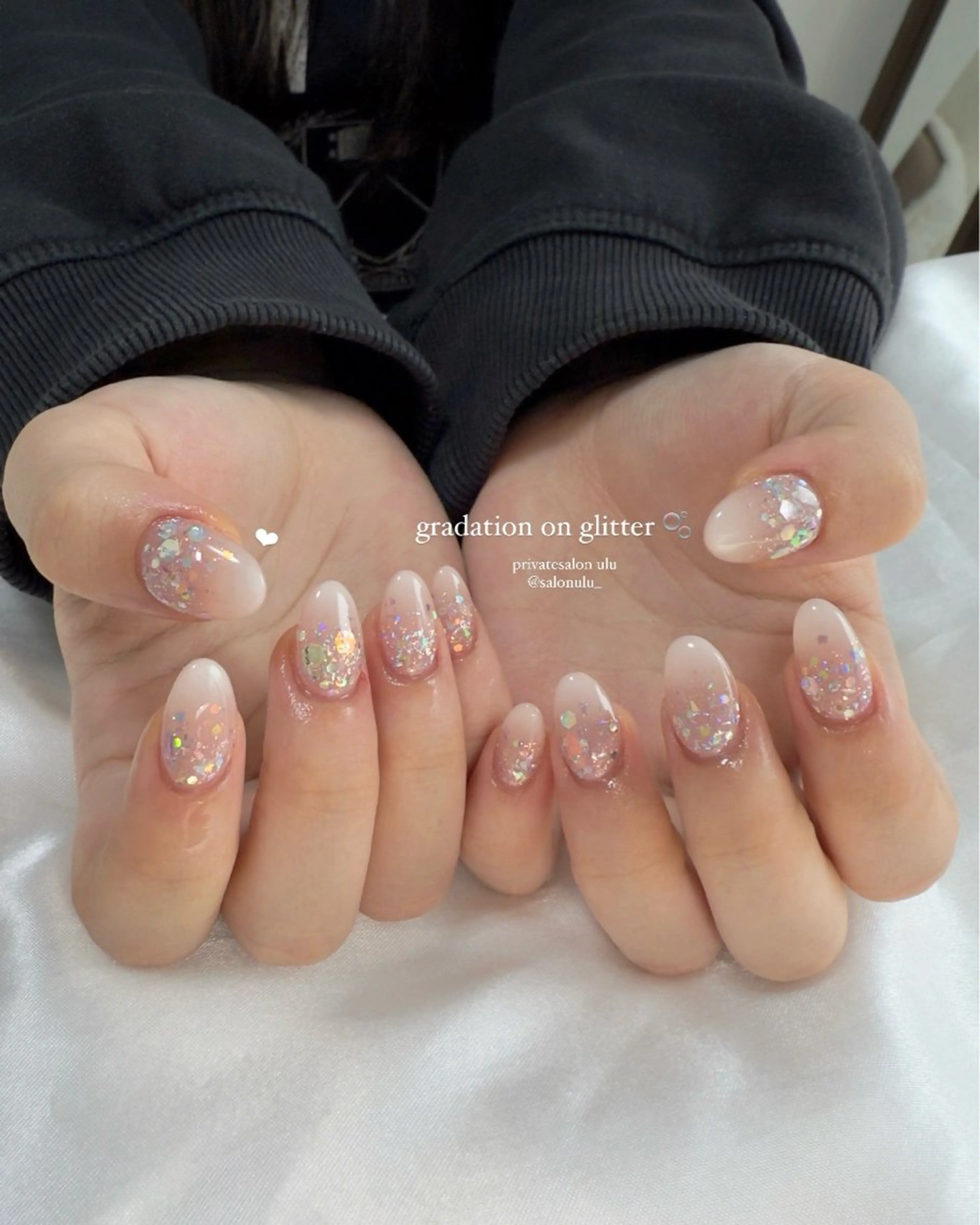 ネイル ラメ(グリッター) ハンドネイル nailsalon uluのネイルデザイン