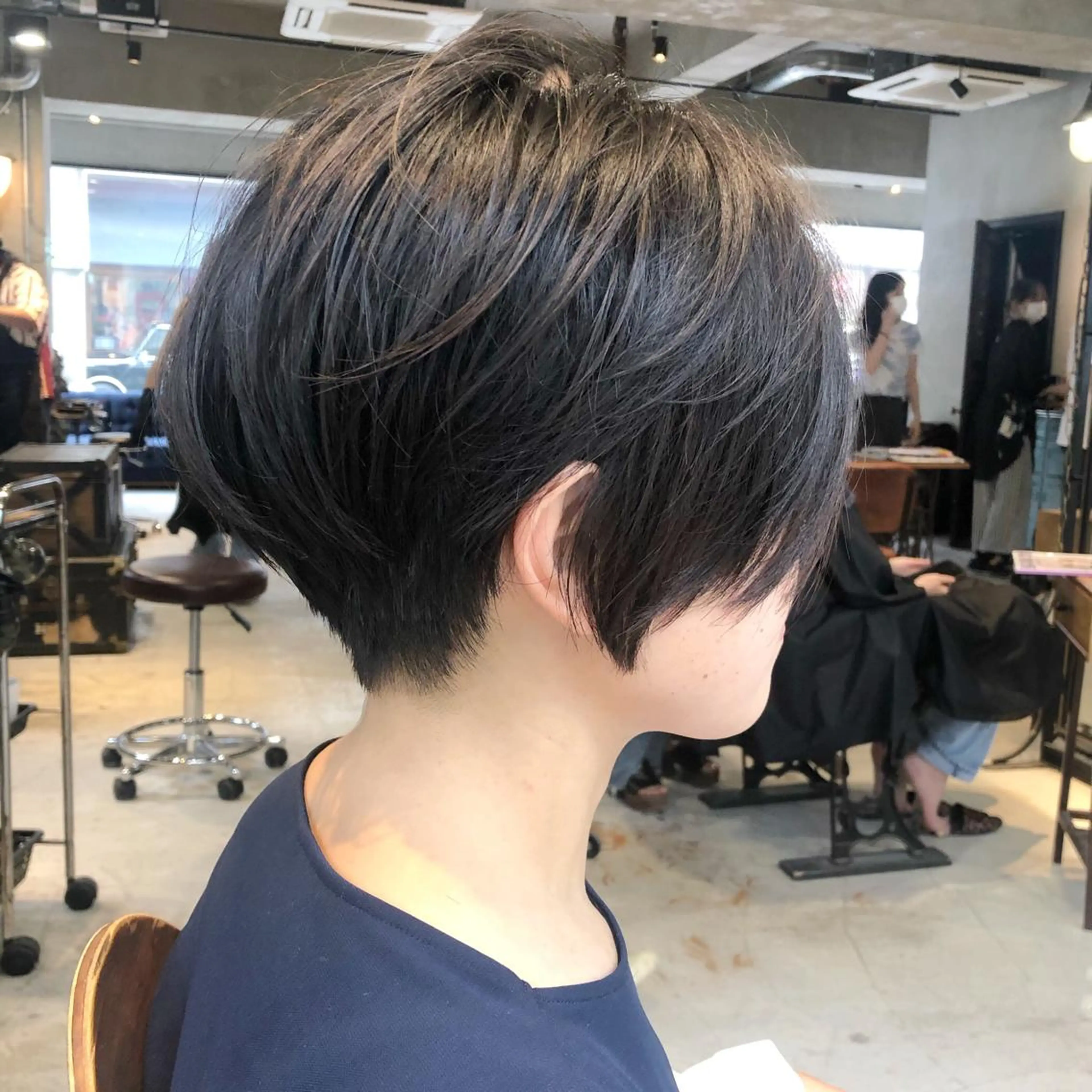 ショート カット すきバサミを使わない カット✂️✨郡司泰之のヘアスタイル