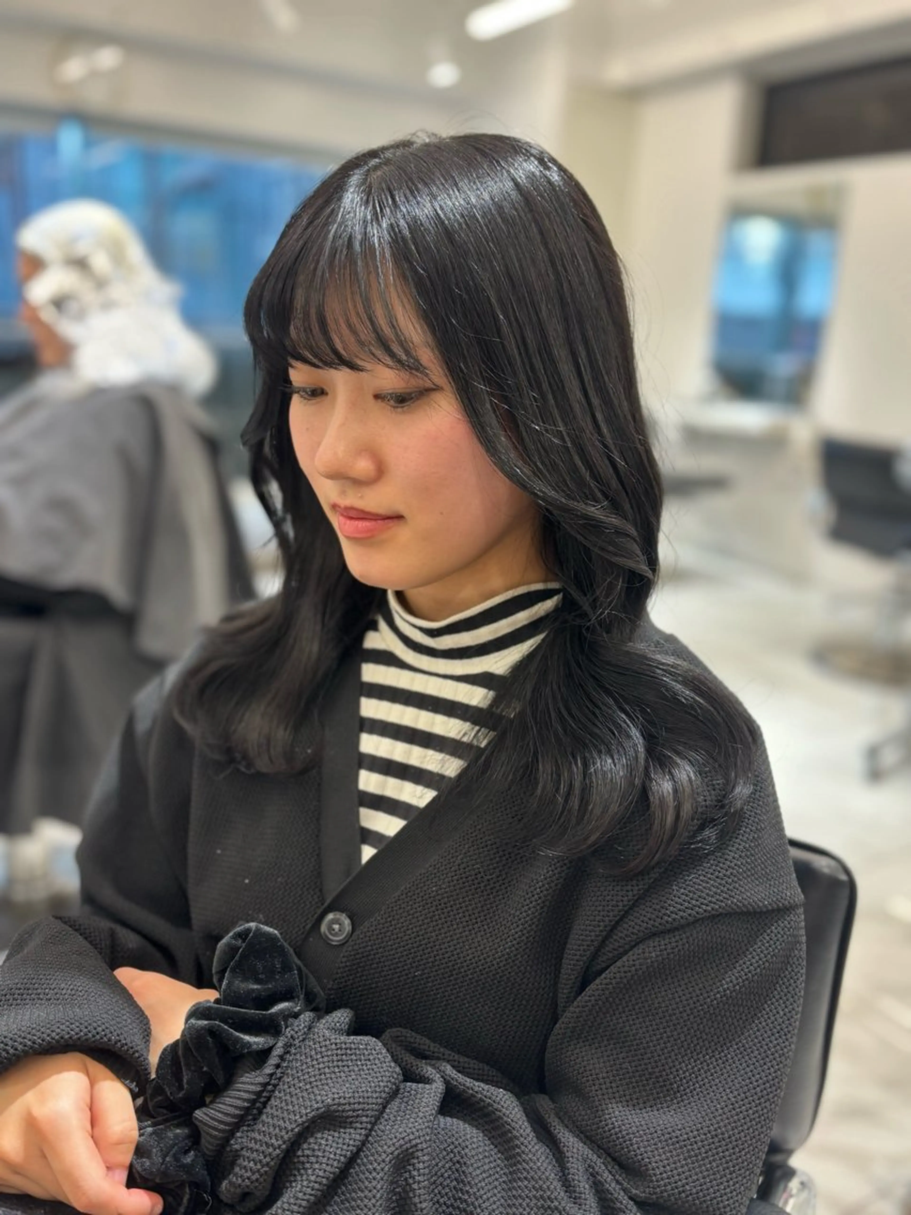 ミディアム カラー 黒髪 ヘアカラー 🩶大人韓国ヘア 渋谷/Satsukiのヘアスタイル