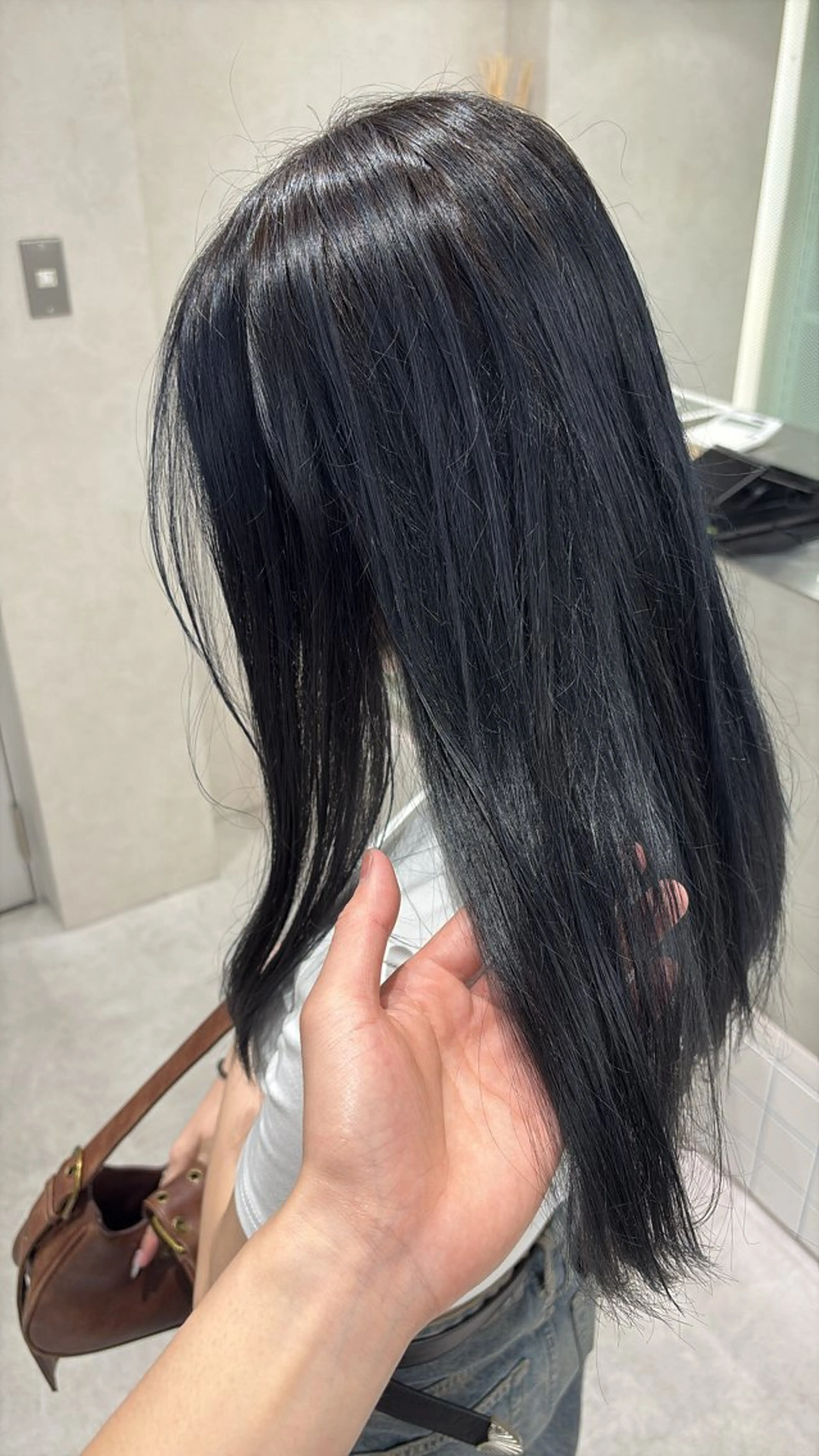 セミロング 韓国風ヘア レイヤーカット Yuta✂︎ 韓国レイヤー🪽のヘアスタイル