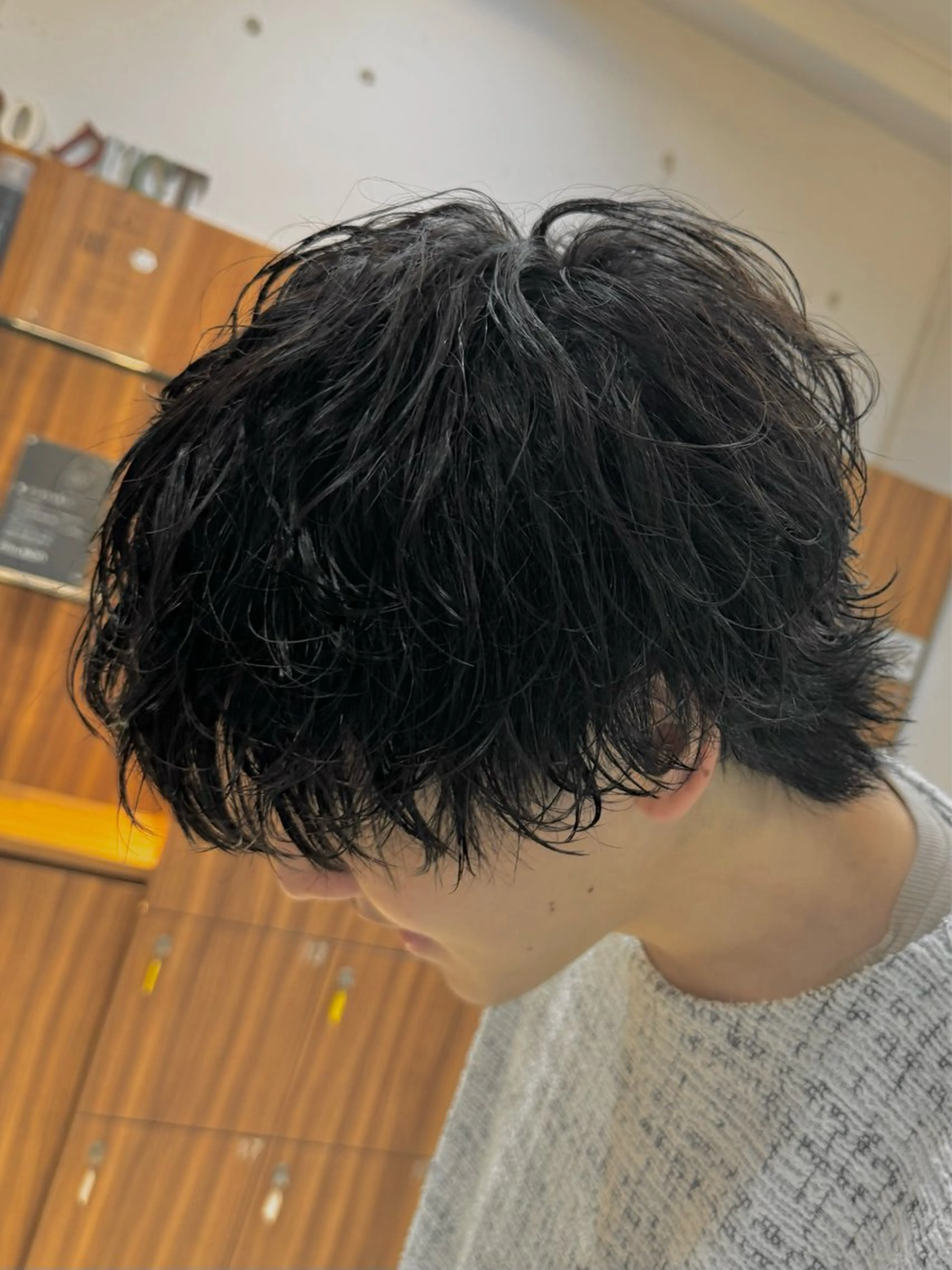 メンズ 髪質改善×白髪ぼかし 美容師✂️武澤龍賀のヘアスタイル