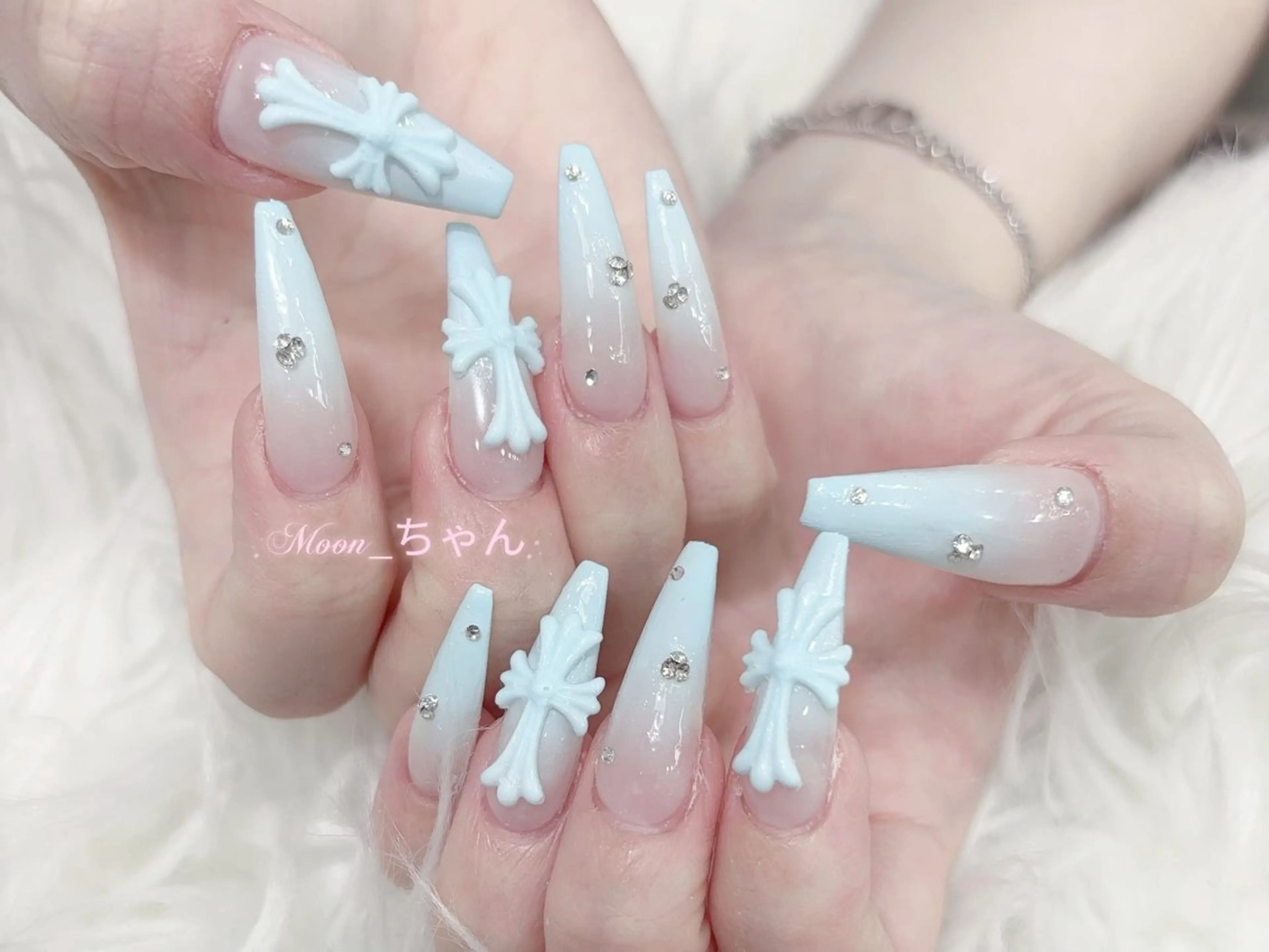 ネイル 成人式 大理石ネイル(マーブル) リボン 夏ネイル ネイルチップ ハンドネイル MoMoA Nail ネイル長さ出し専門店のネイルデザイン