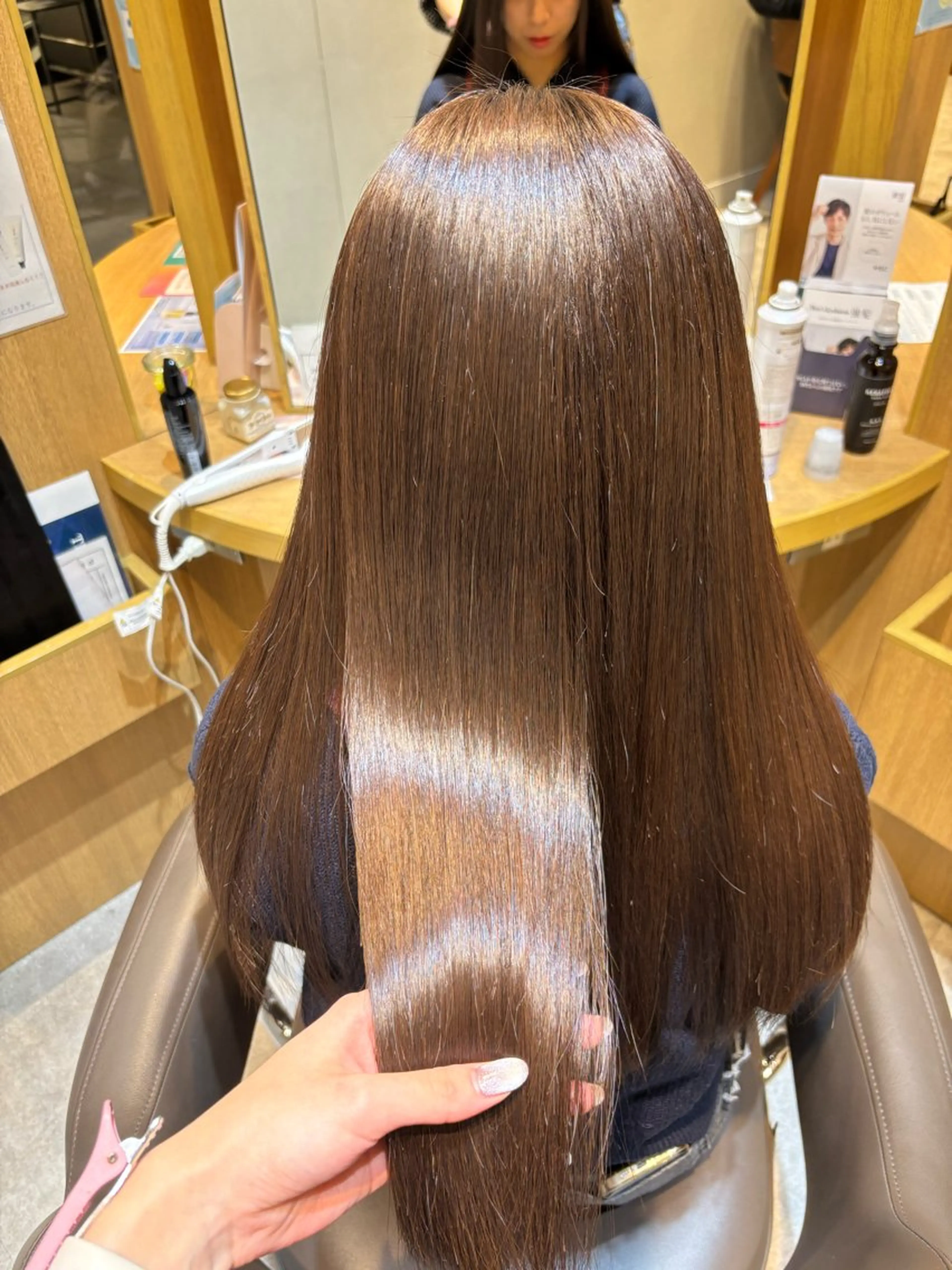 🧁顔周りcut➕艶カラー💞の写真