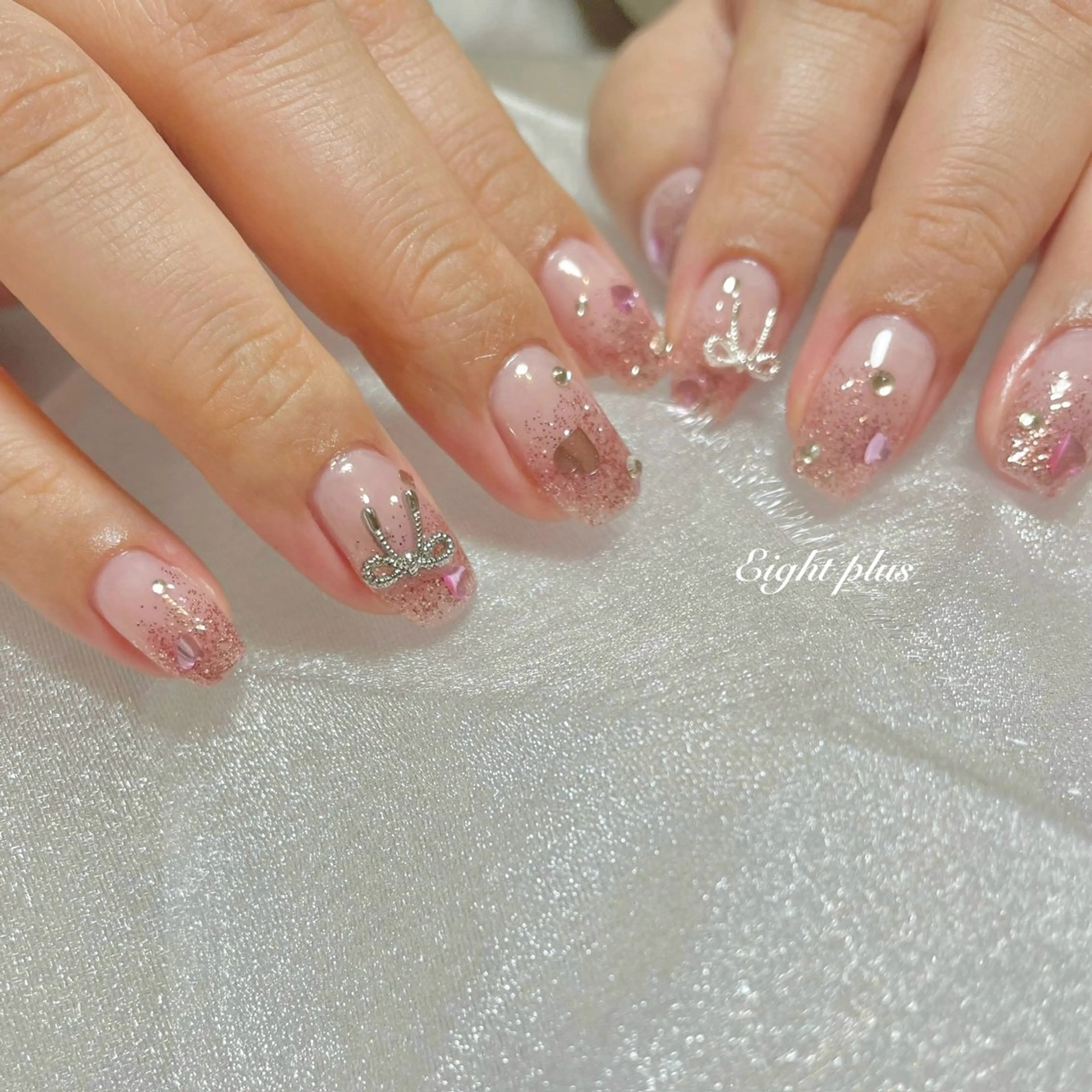 ネイル Eight plusのネイルデザイン