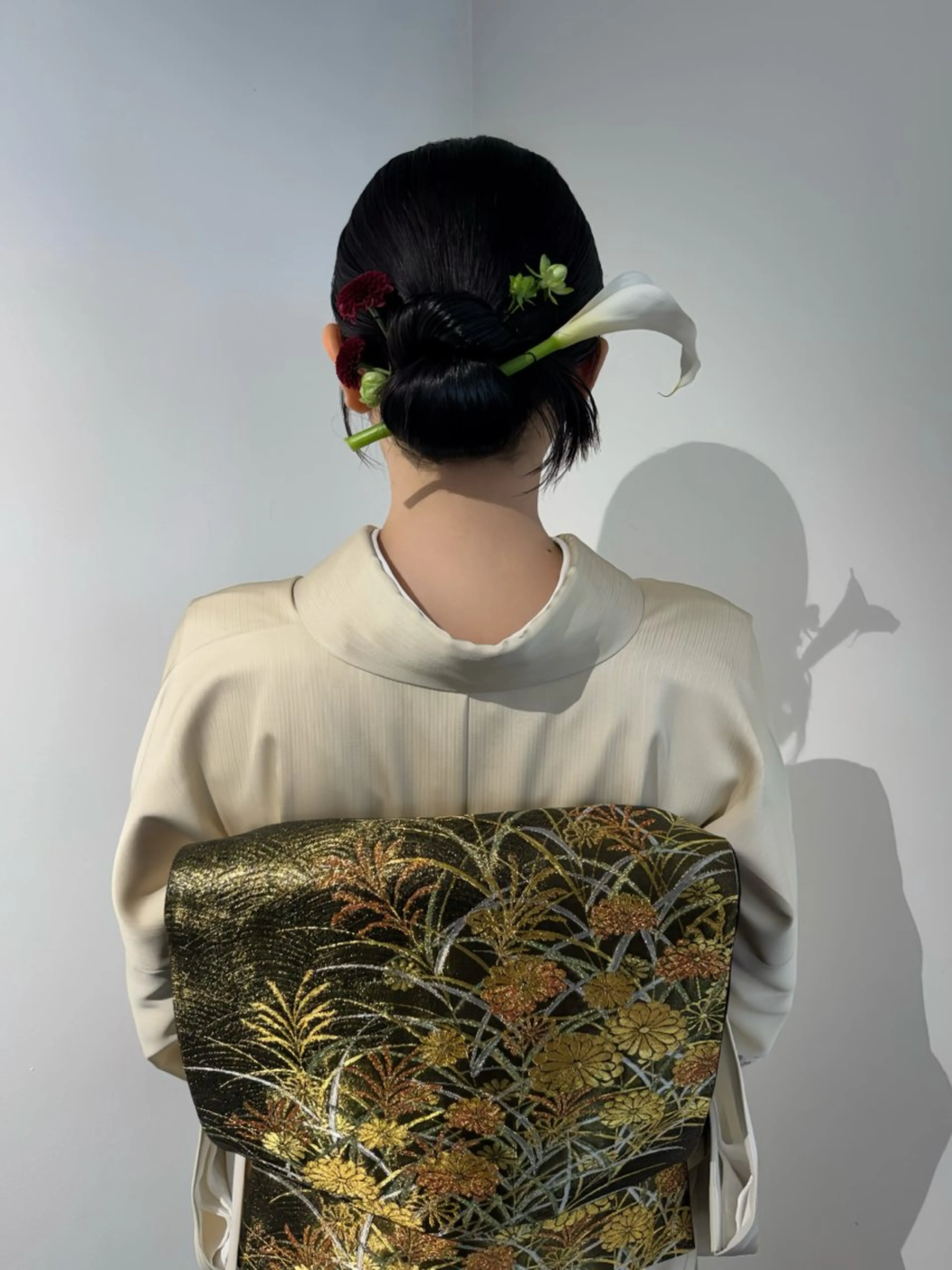 セミロング カラー ヘアアレンジ ヘアセット mina 🌷のヘアスタイル