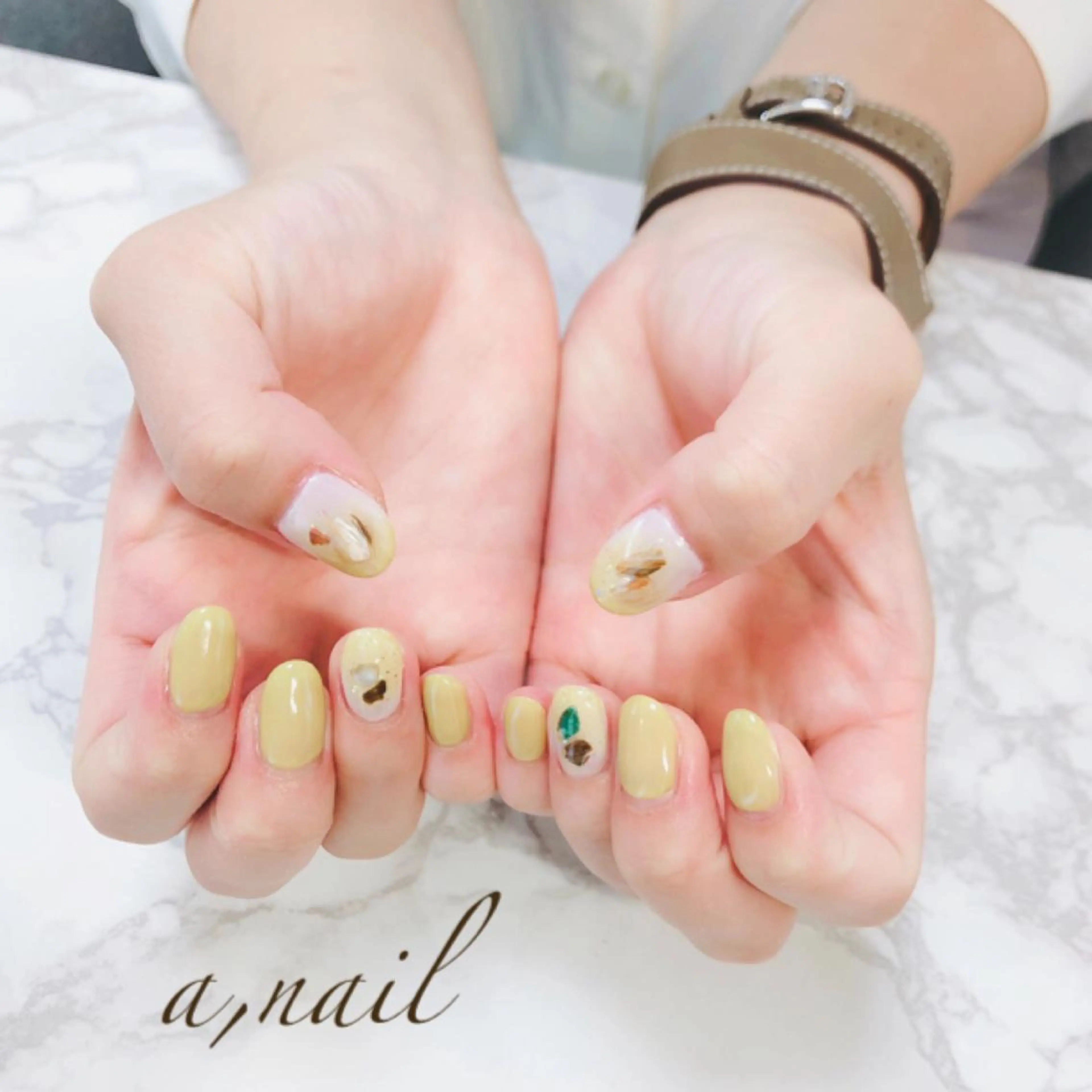 ネイル フットネイル ジェルネイル グラデーション オフィスネイル ワンカラーネイル ハンドネイル ネイルサロン エーネイルのネイルデザイン