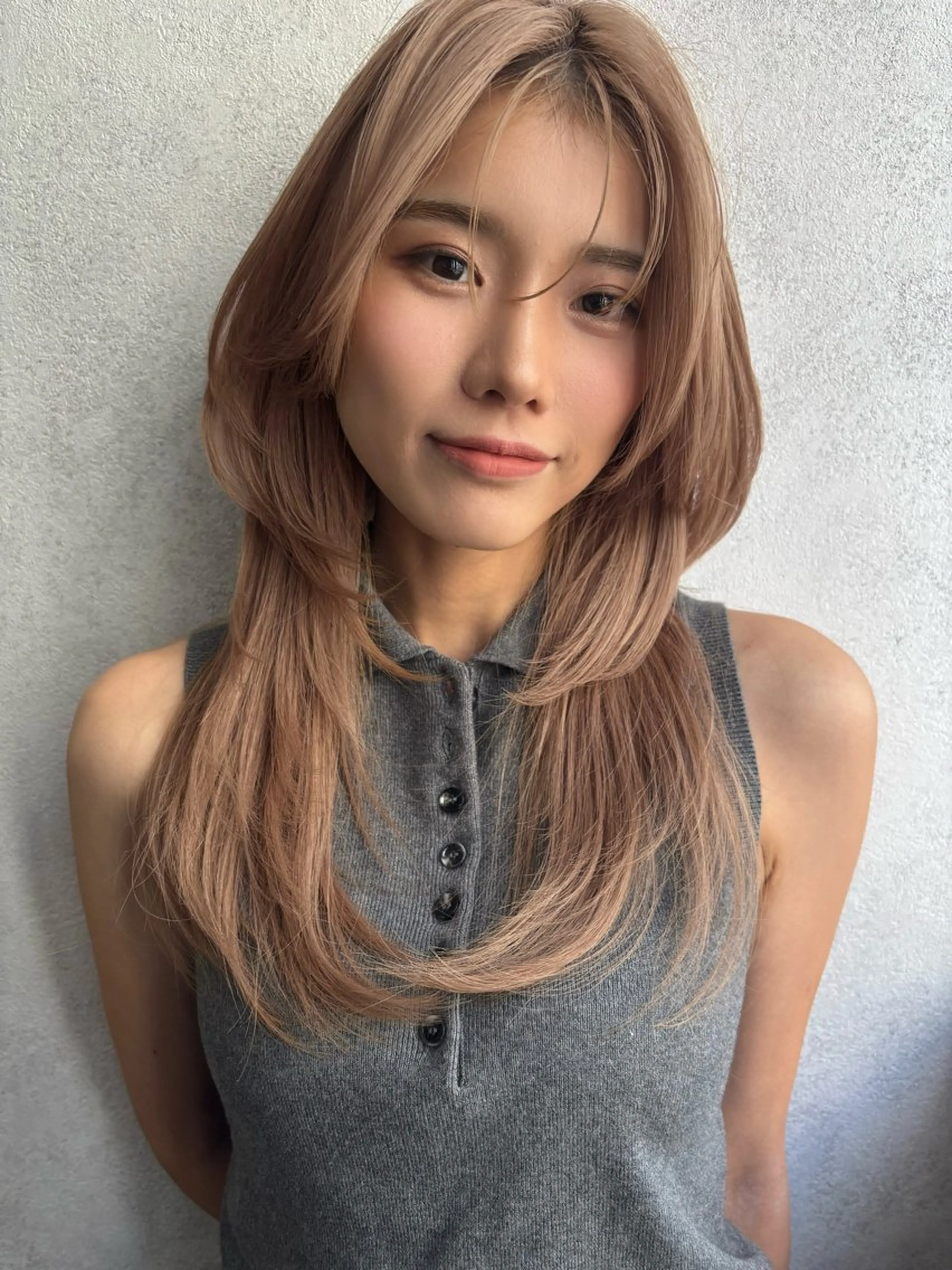 ロング カラー ハイレイヤー レイヤーカット カット ヘアカラー 縮毛矯正 トリートメント FIGARO レイヤ ーカット/縮毛矯正のヘアスタイル