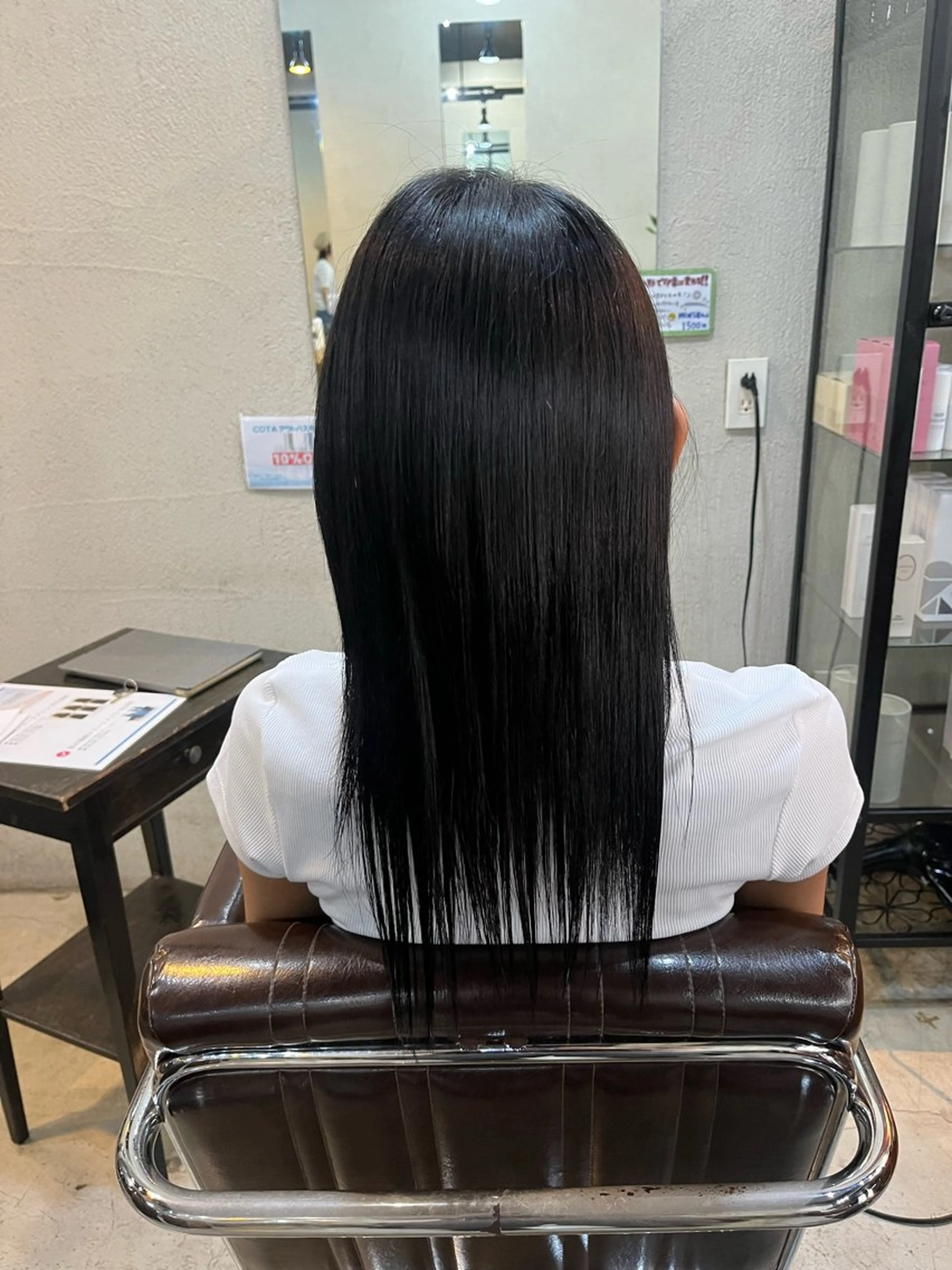 カラー 小出 琴未のヘアスタイル