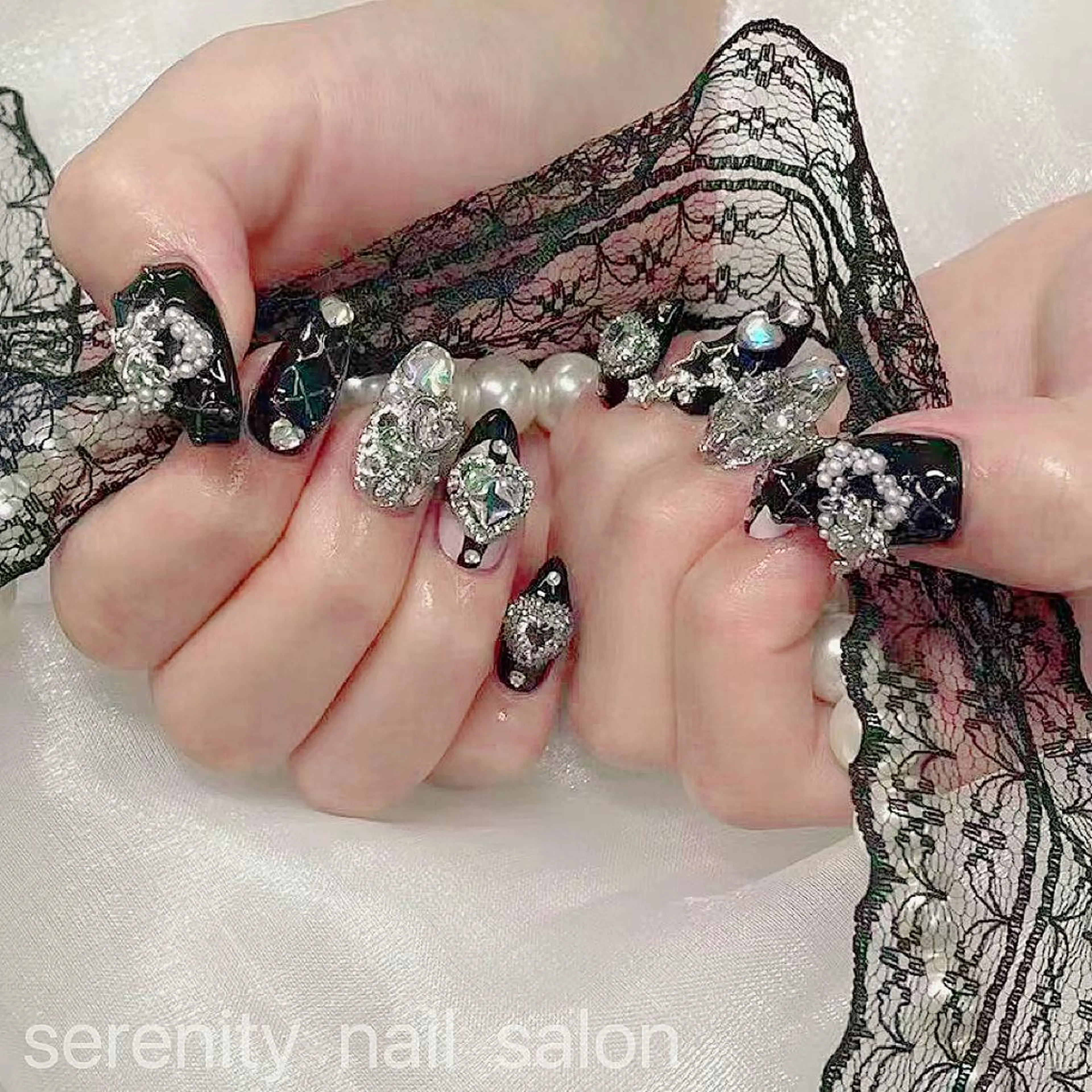 ネイル ハンドネイル ハンドケア ✨Serenity Nail salonのネイルデザイン