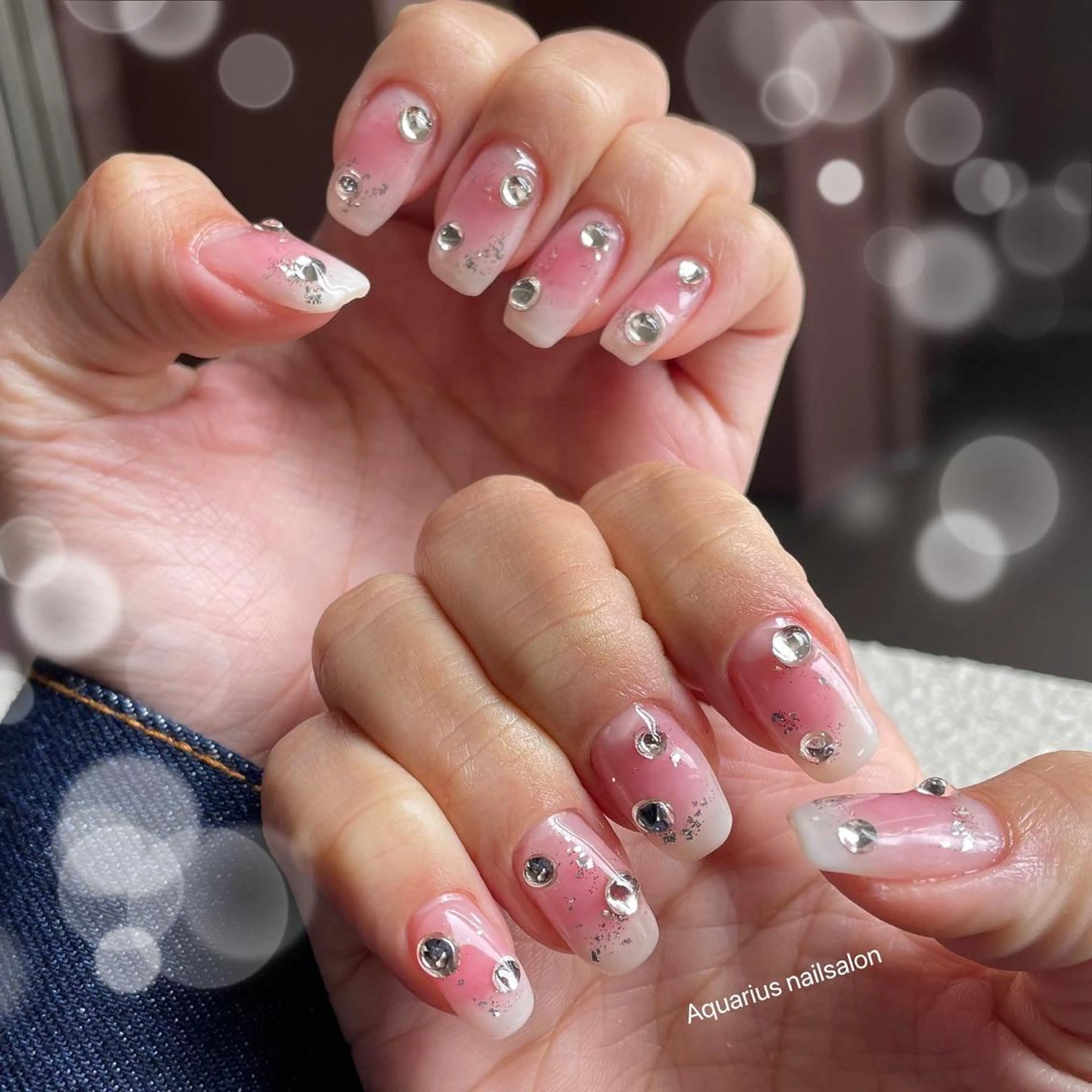 ネイル チークネイル グラデーション 奥園 良恵のネイルデザイン