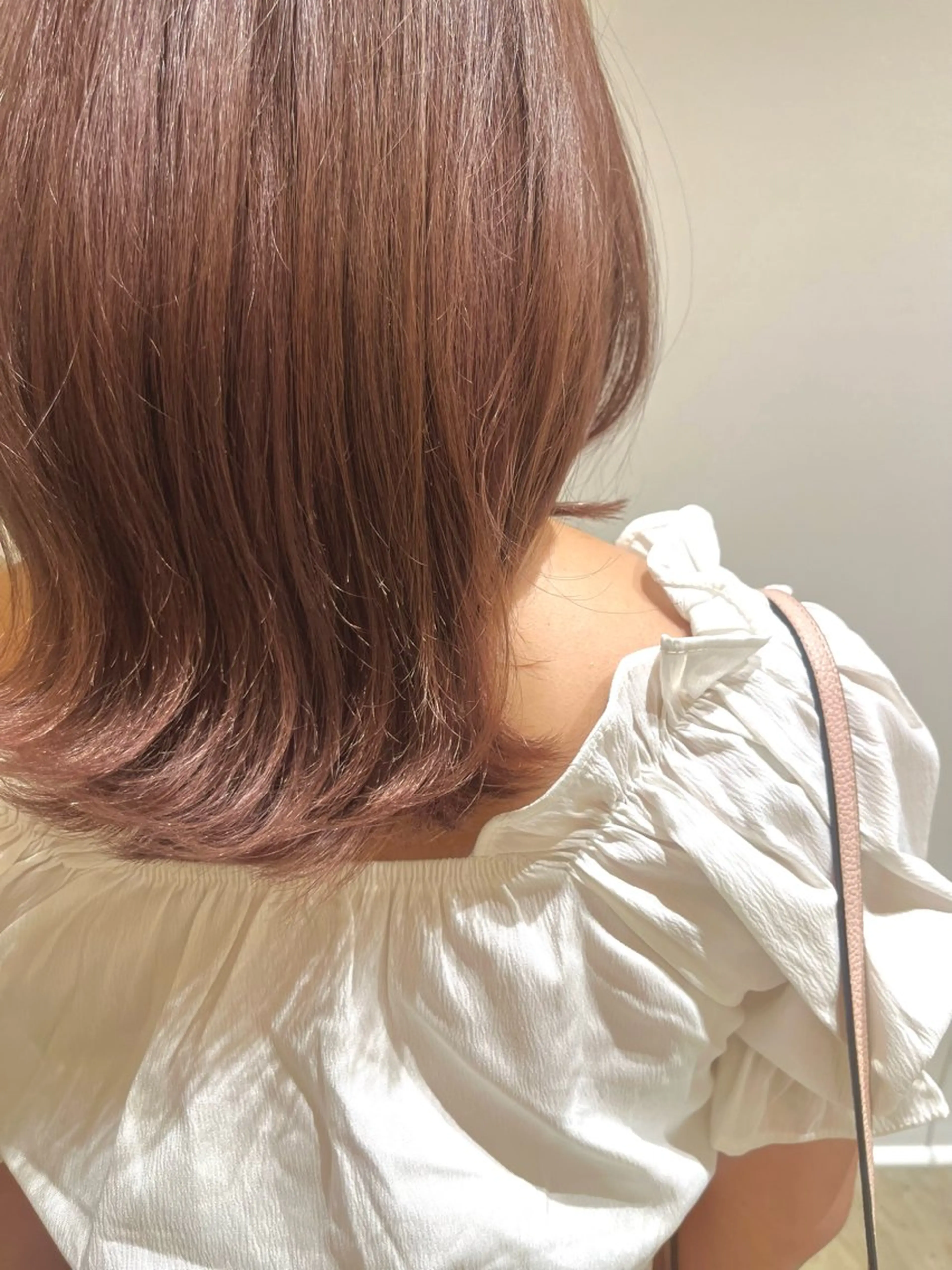 ブリーチリタッチ+カラー+ シルクトリートメント付の写真