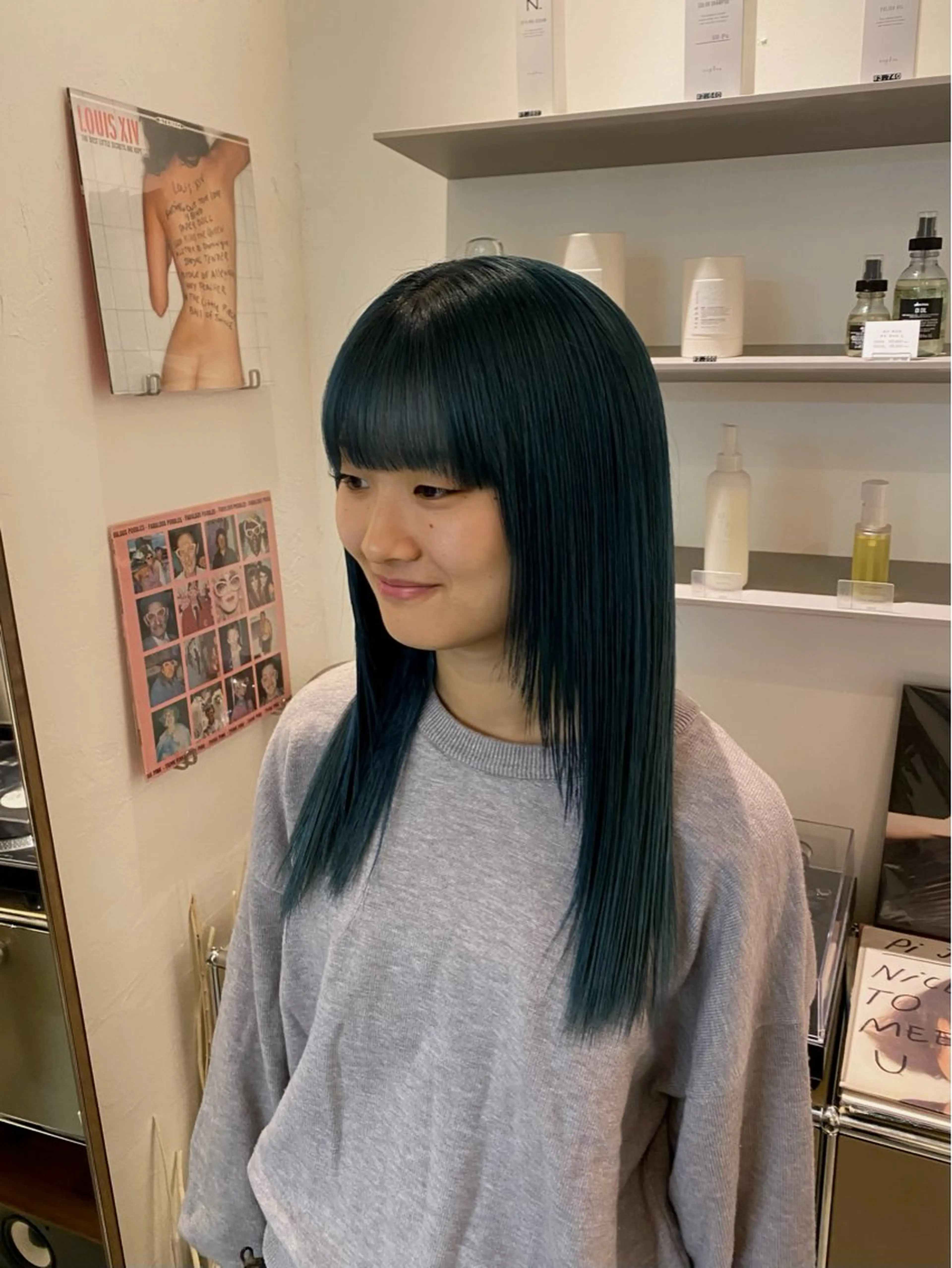 カラー hinata /ハイトーンのヘアスタイル