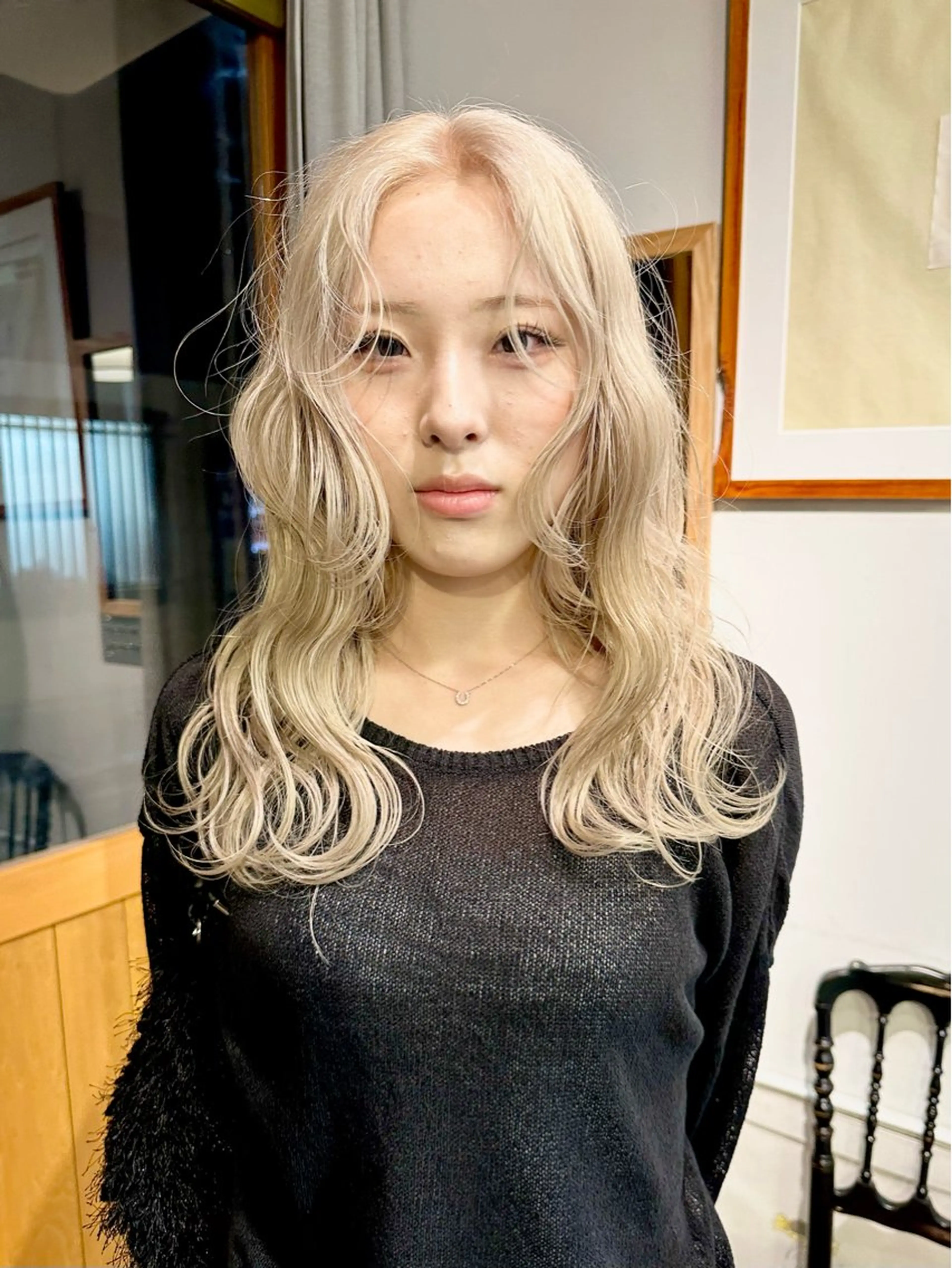 ミディアム カラー ヘアカラー トリートメント kai .のヘアスタイル