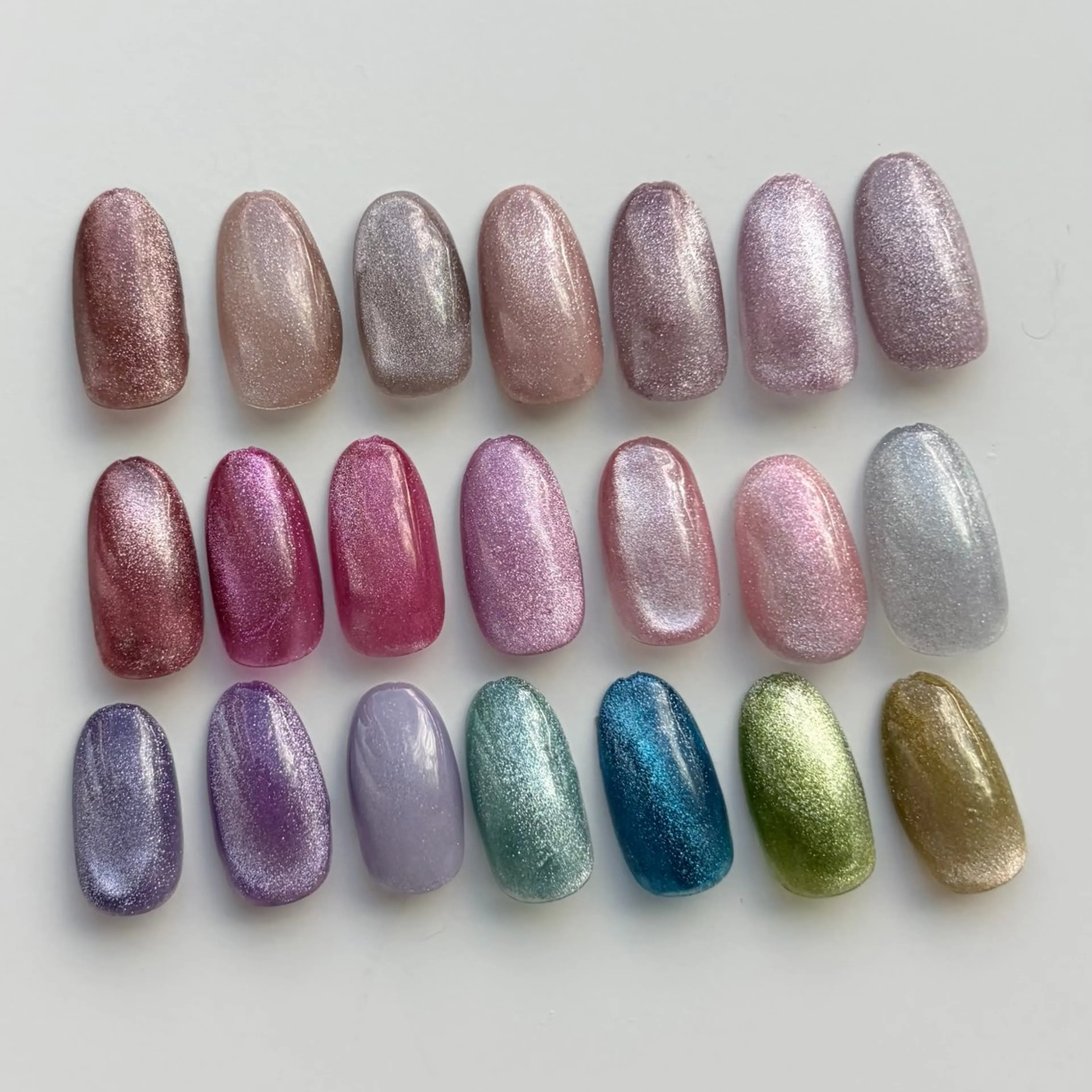 マグネットネイル💅🧲 10本 【ハンドフット同額】の写真