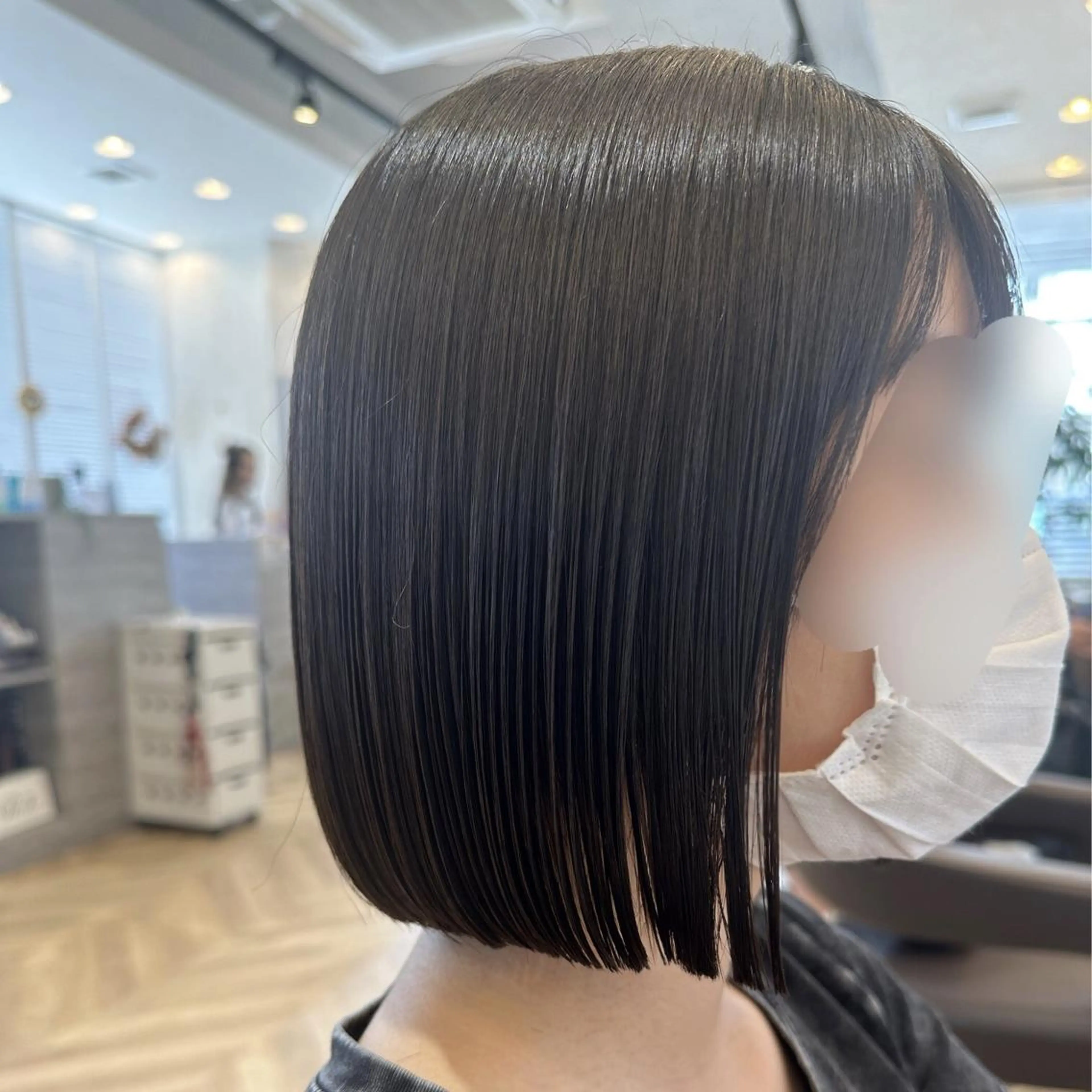 ショート レイヤー 髪質改善 fiti横須賀中央のヘアスタイル