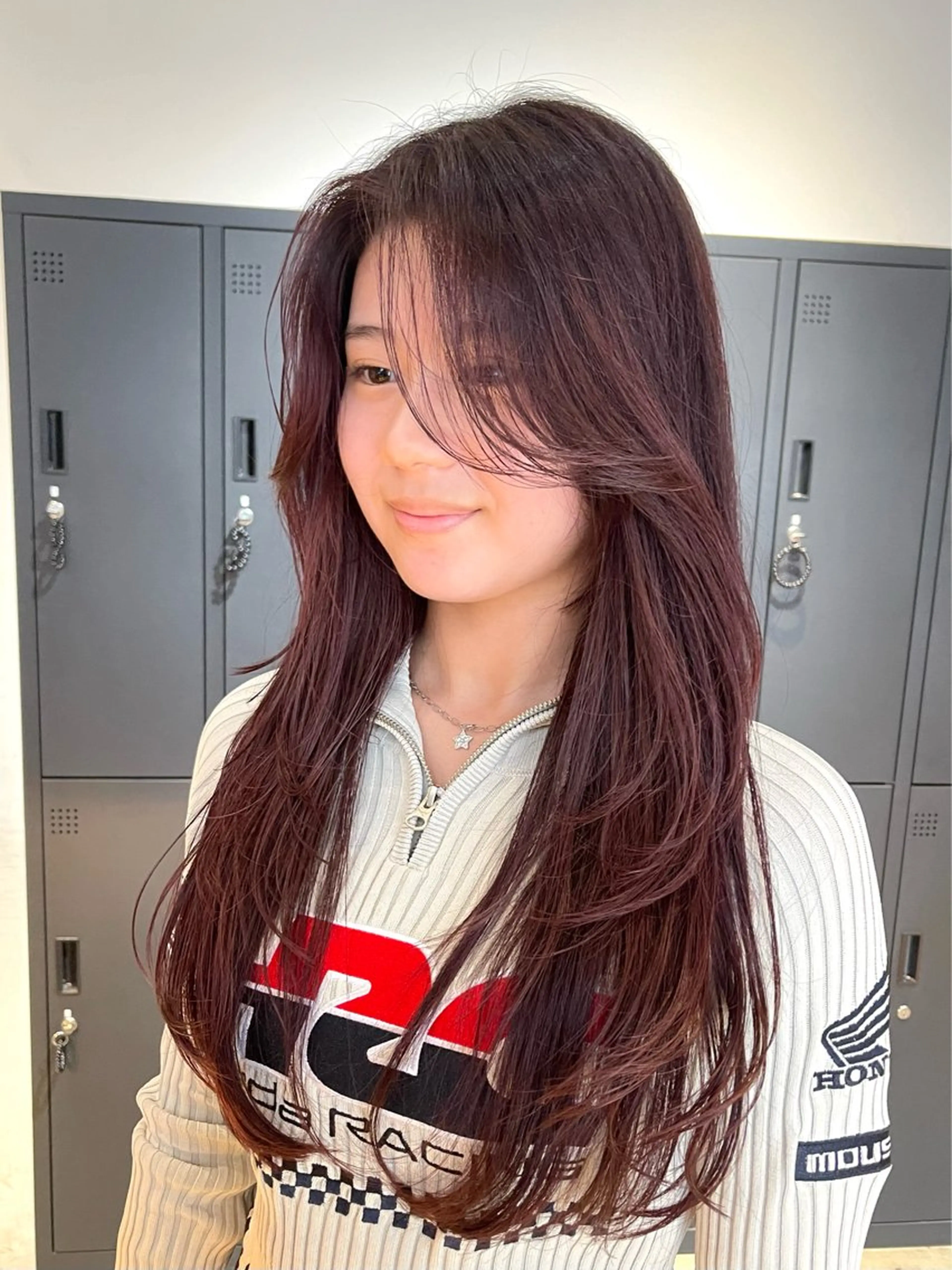 ロング カラー カット ヘアカラー トリートメント 🫧うる艶レイヤー /グレージュ🪐リサのヘアスタイル