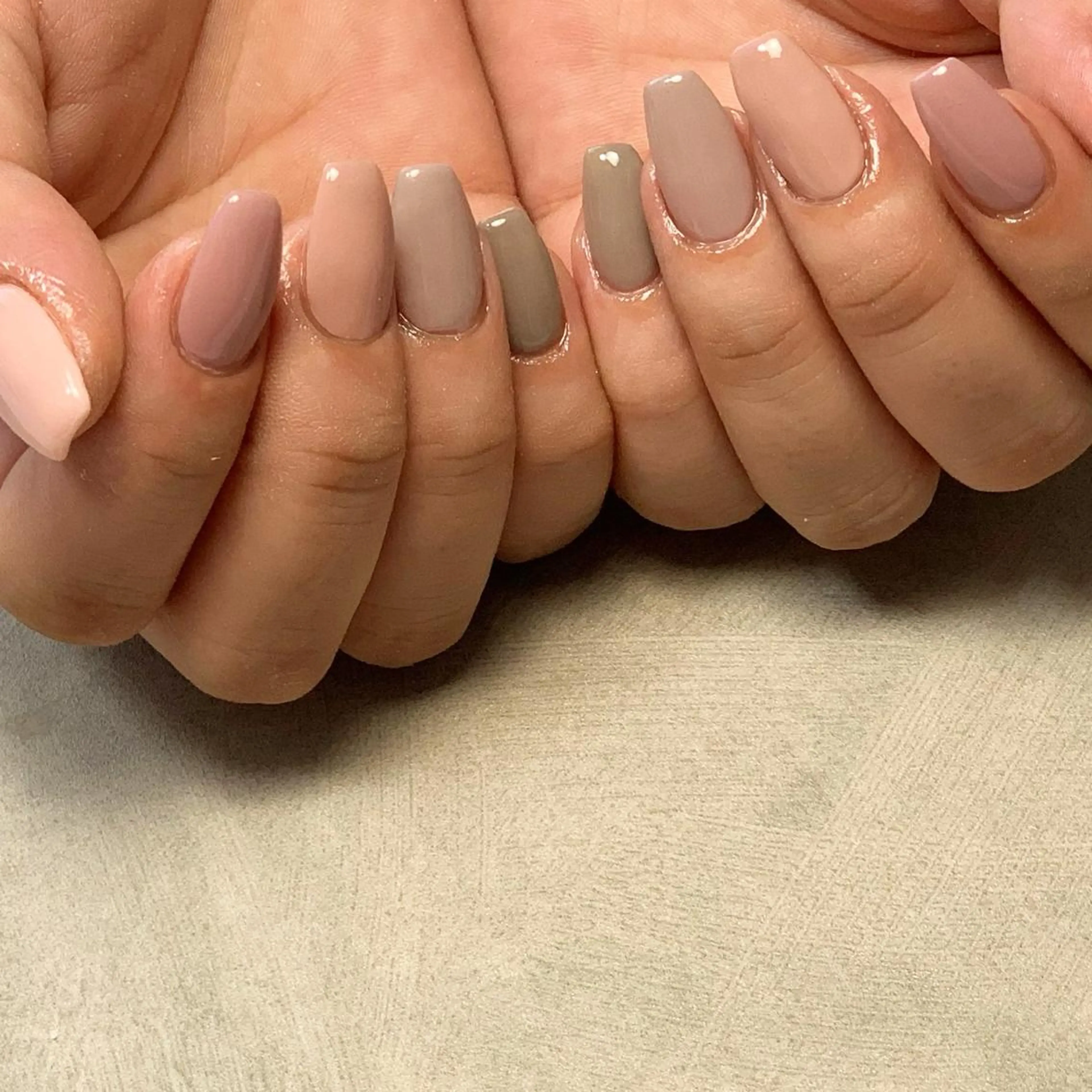 ネイル S. JEWELのネイルデザイン