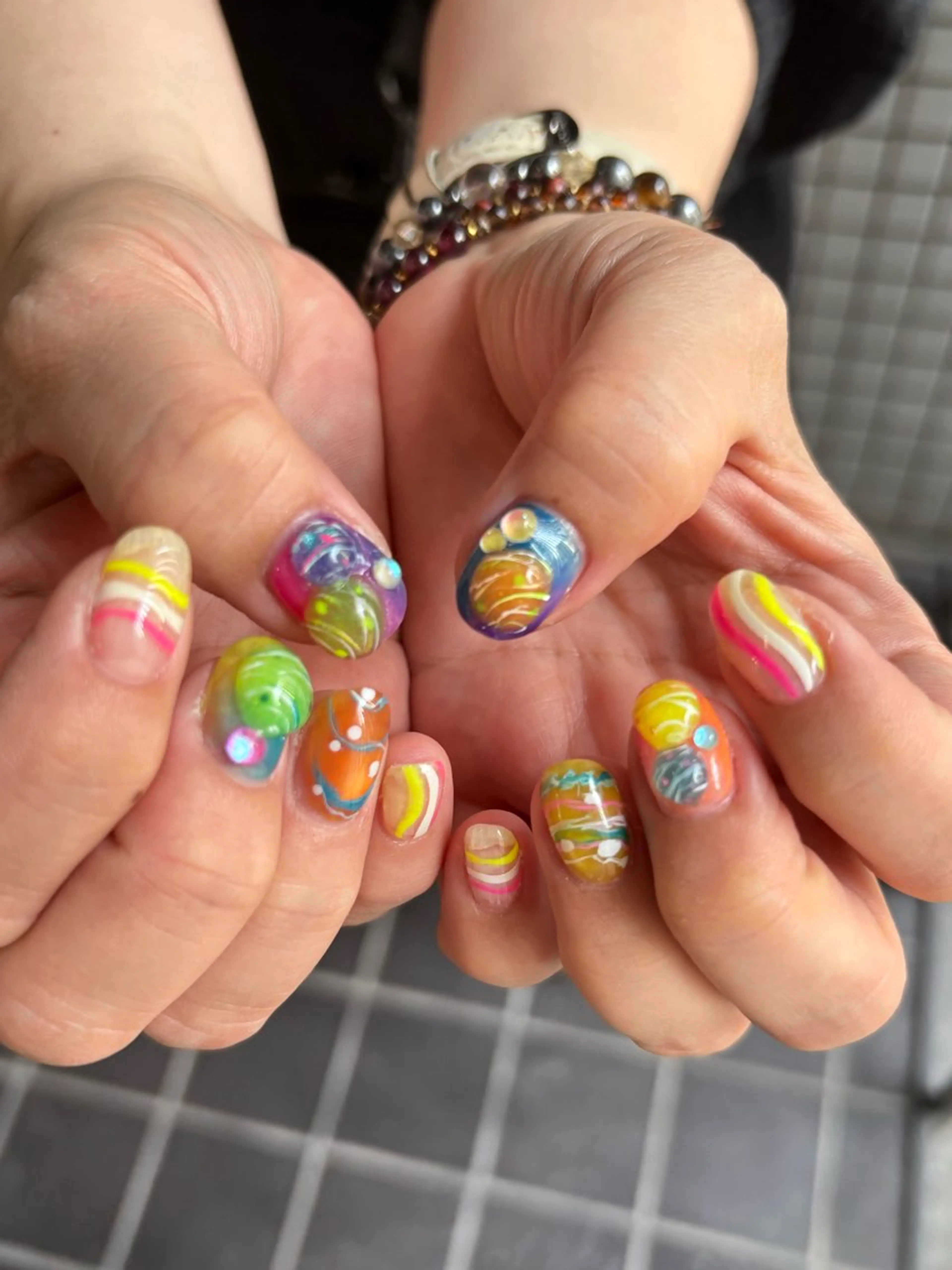 ネイル ハンドネイル 🪐富島彩夏 /海外nail🪐のネイルデザイン