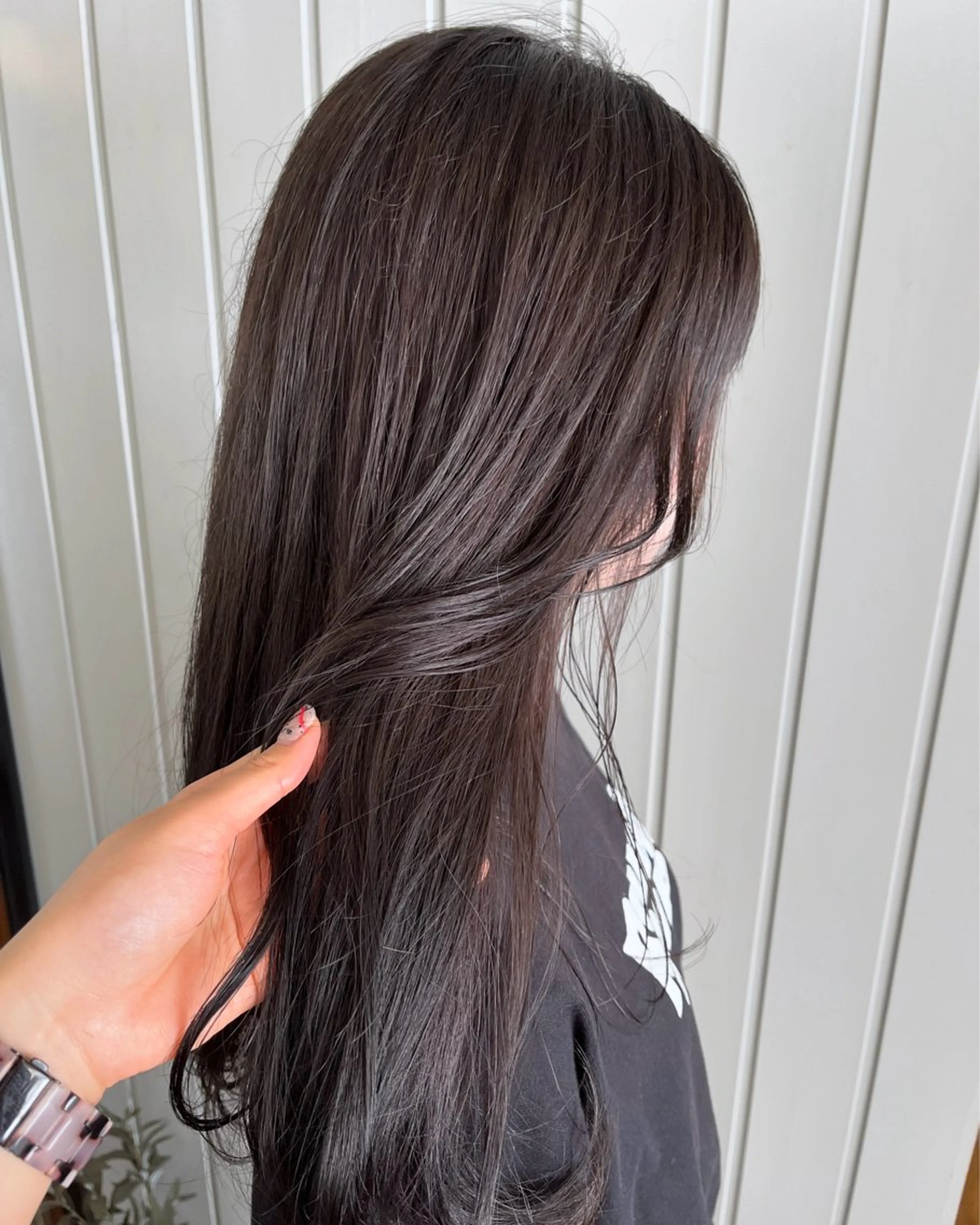 セミロング 田中 結月のヘアスタイル