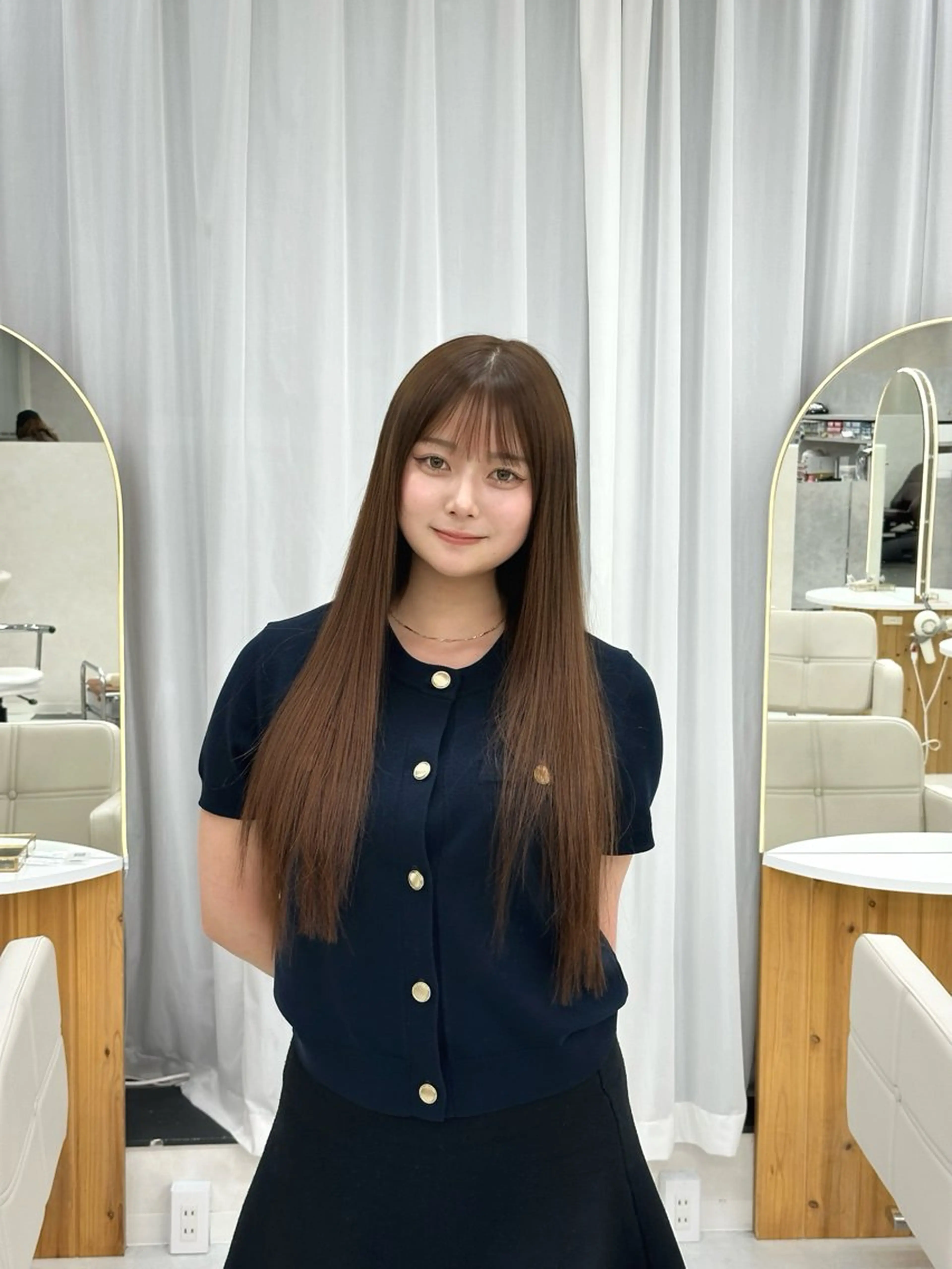 ロング カラー ブリーチ ブラウンカラー ダブルカラー ブリーチなしカラー 大場 賀句のヘアスタイル