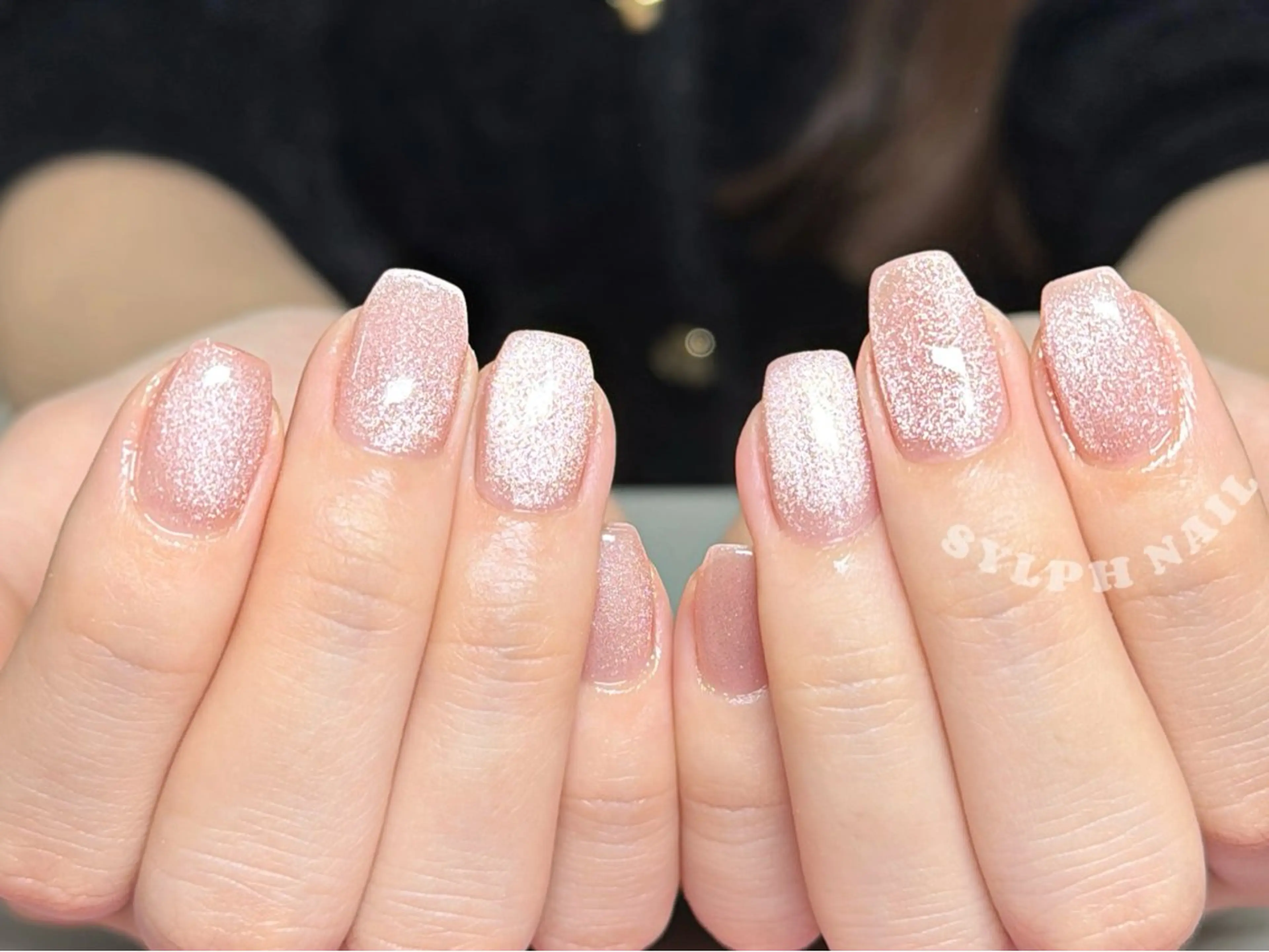 ネイル オーロラネイル 長さ出し フレンチネイル ジェルネイル ガラスフレンチ ハンドネイル Rela・S NAILのネイルデザイン