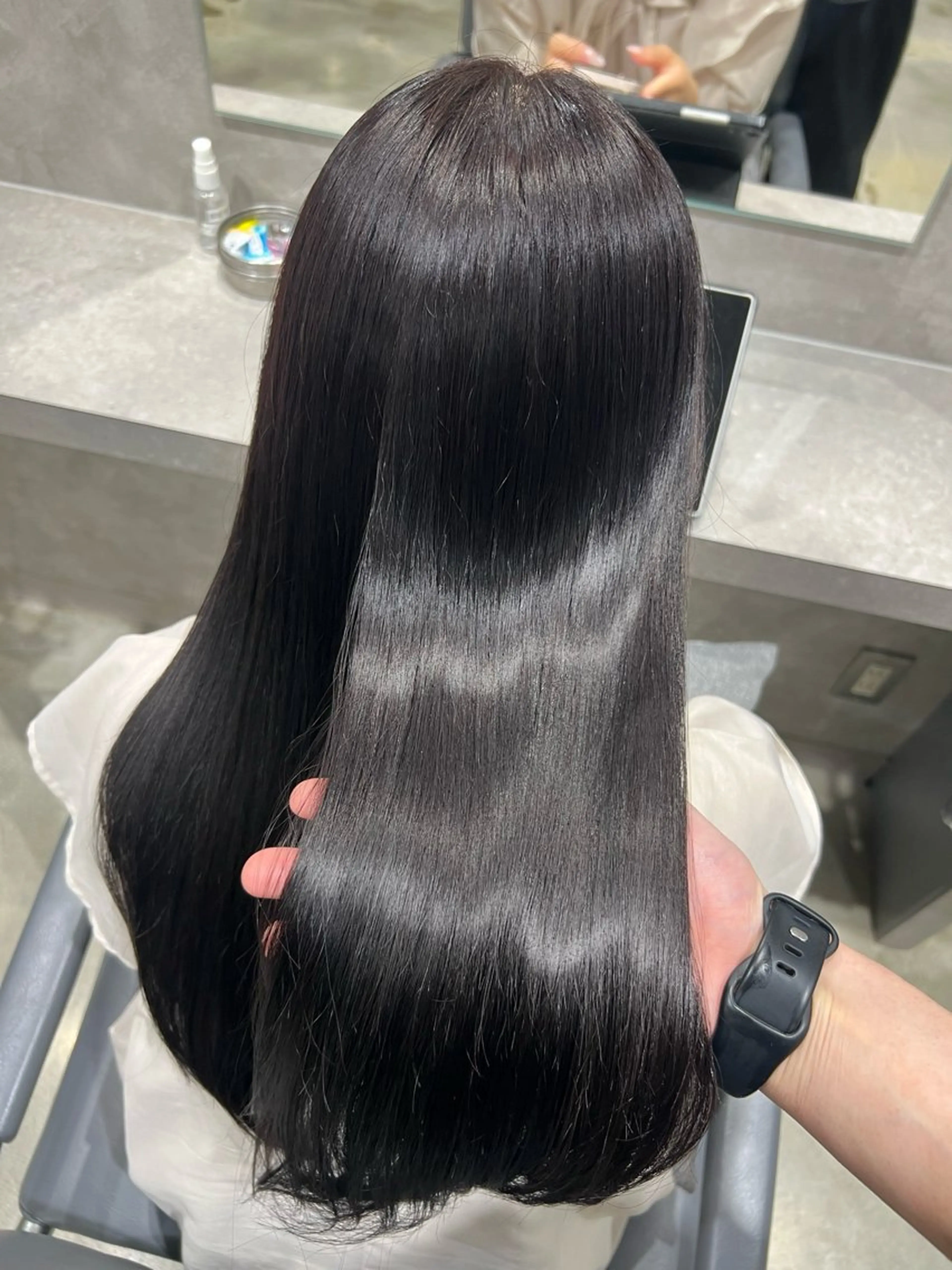 【🪞U24ミニモ学割🪞】🥣ナチュラルストレート＋似合わせカット＋3Stepケラチントリートメント🥣の写真