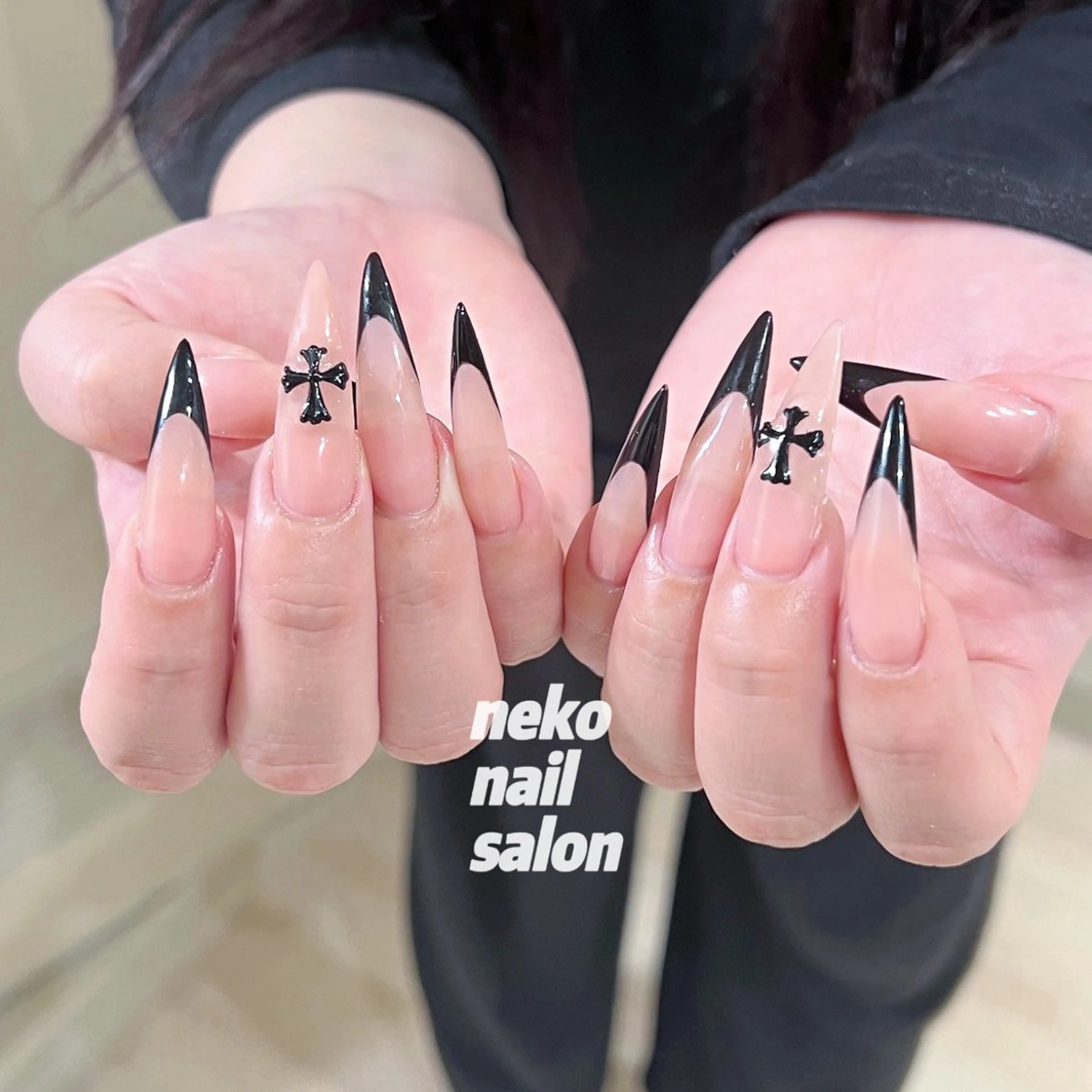 ネイル フレンチネイル ロングネイル シンプルネイル ハンドネイル neko nailのネイルデザイン