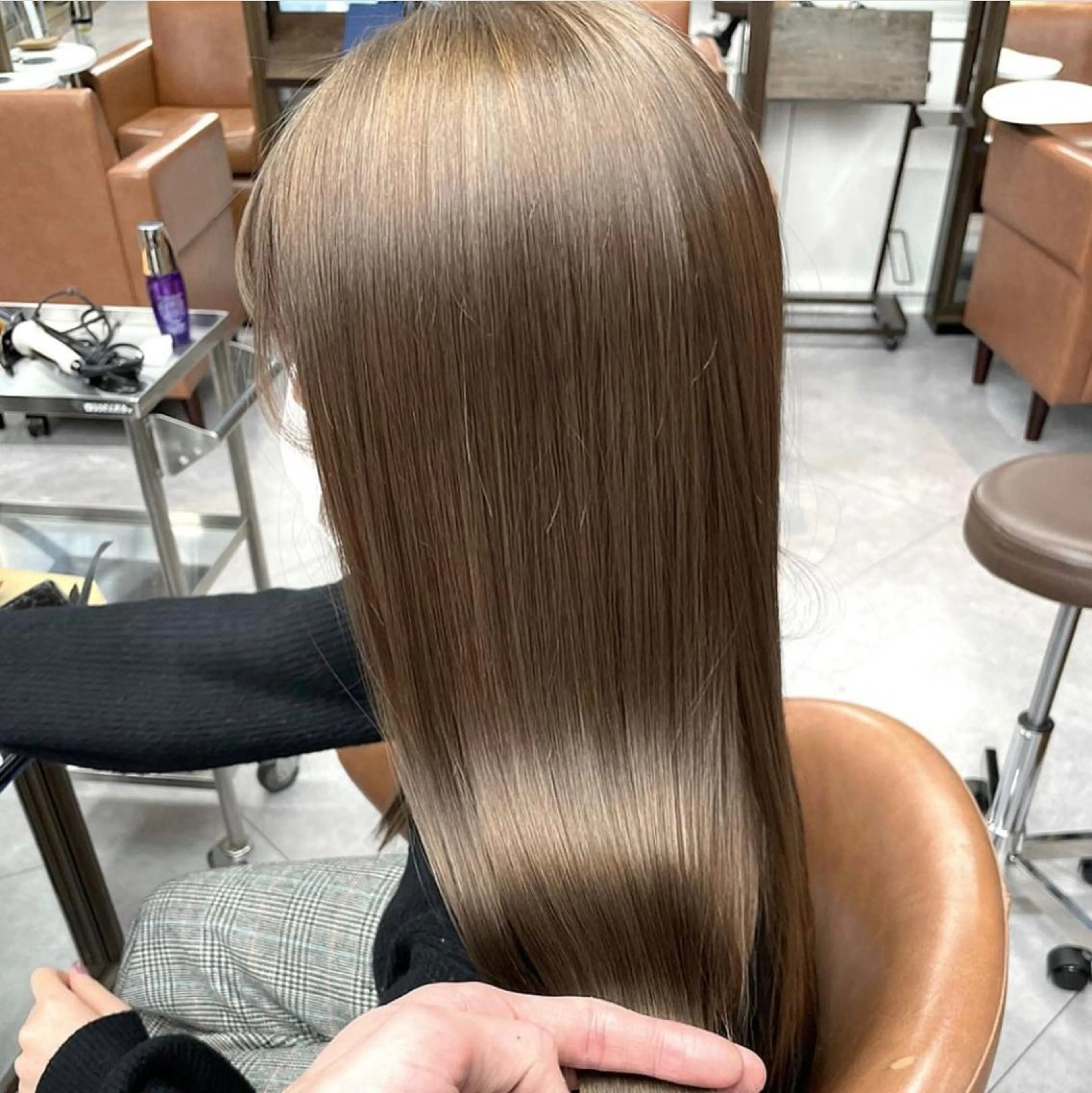 ロング ヘアカラー le. pidorgeのヘアスタイル