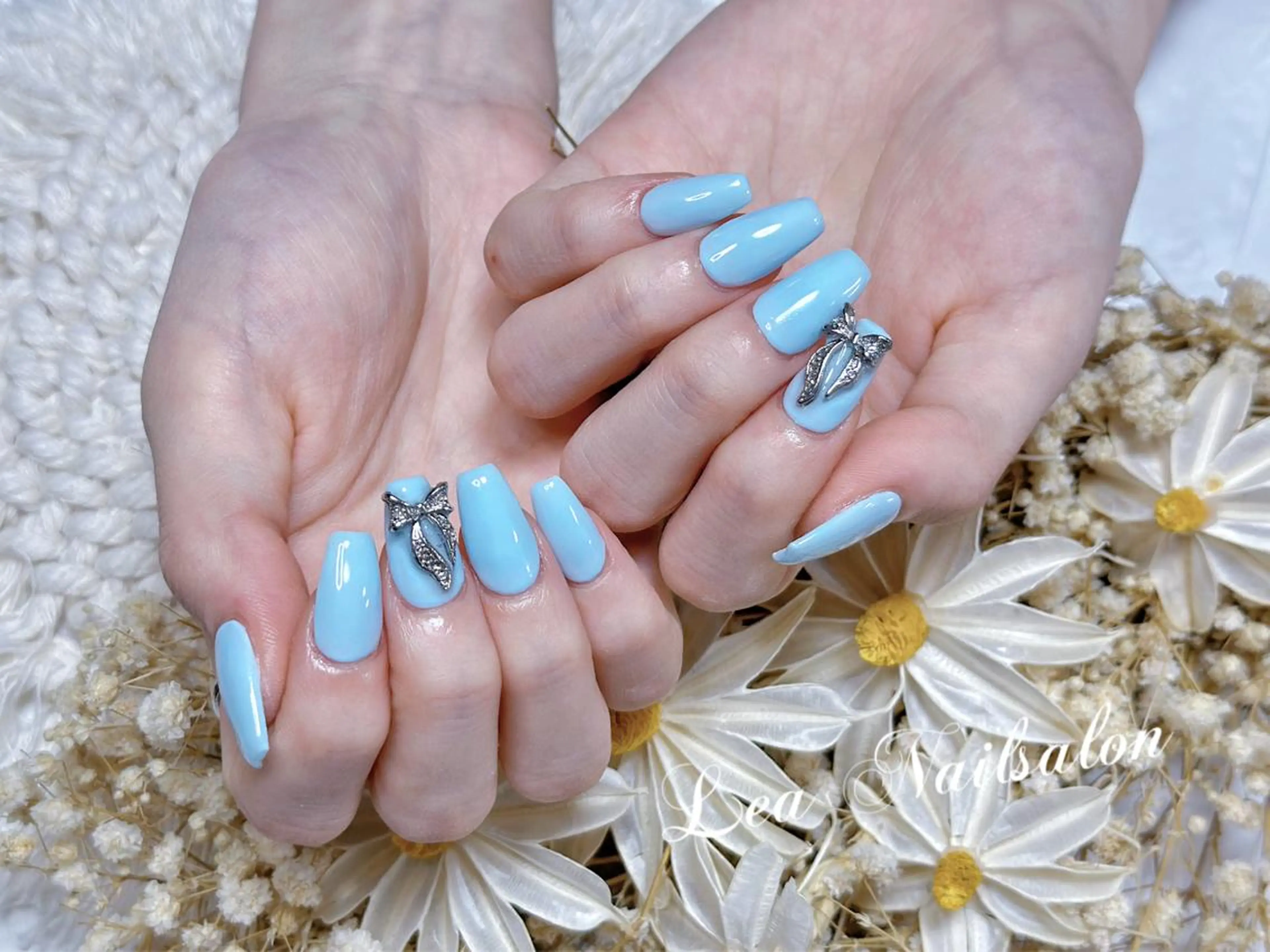 セミロング カラー ネイル Le’a NailSalonのネイルデザイン