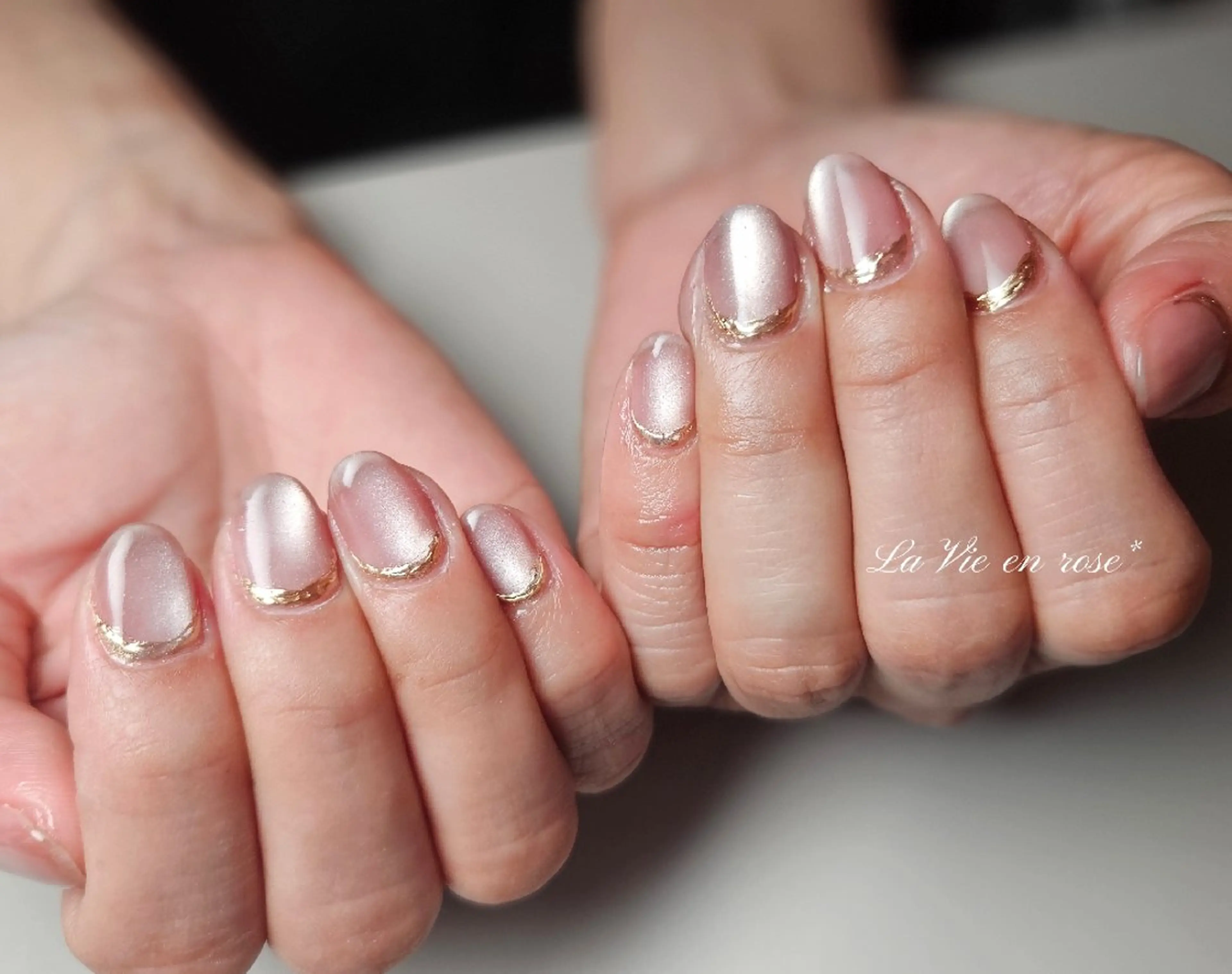 ネイル ラヴィアン ローズのネイルデザイン